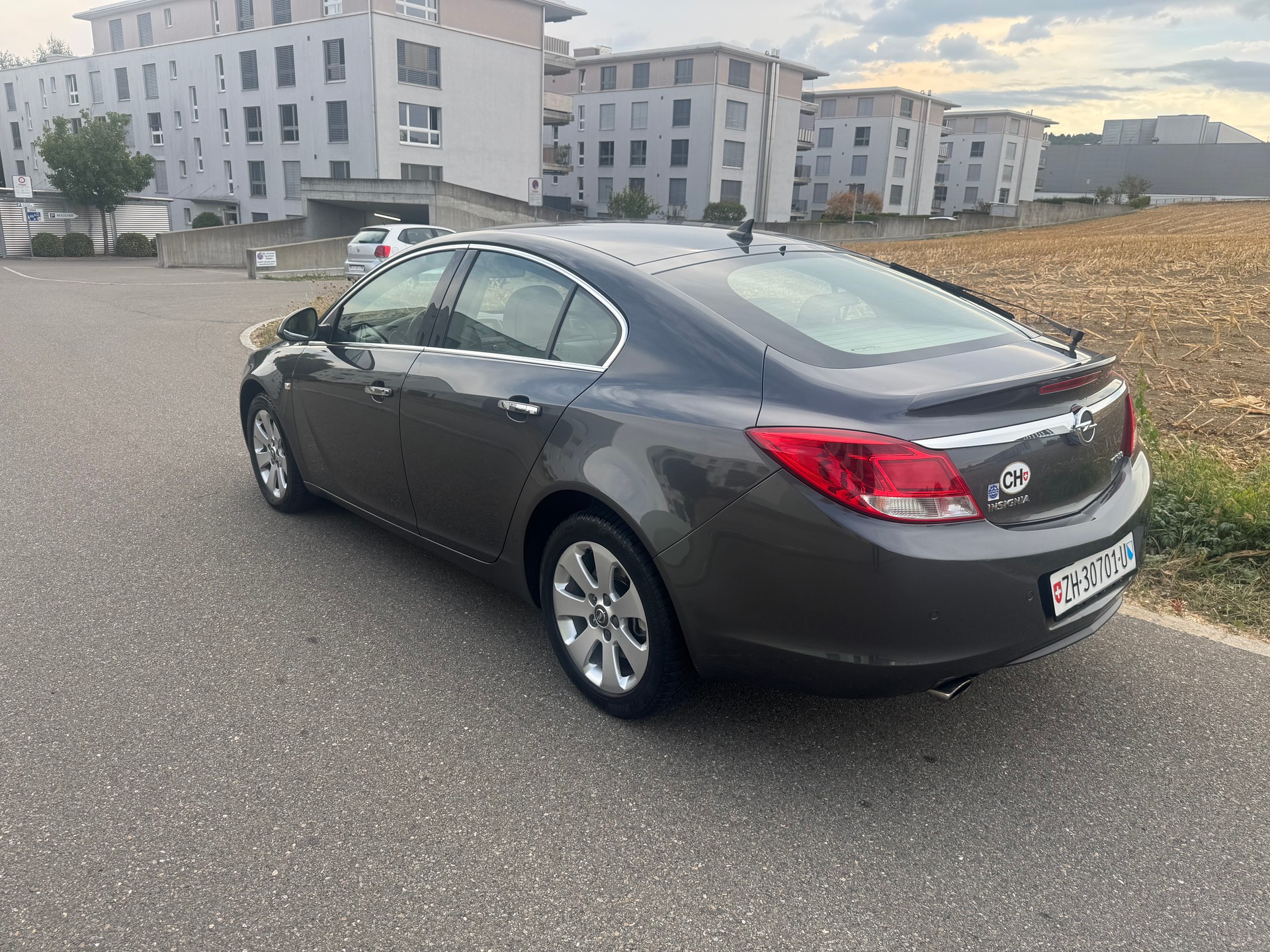 OPEL Insignia 2.0 Turbo Edition-image-7