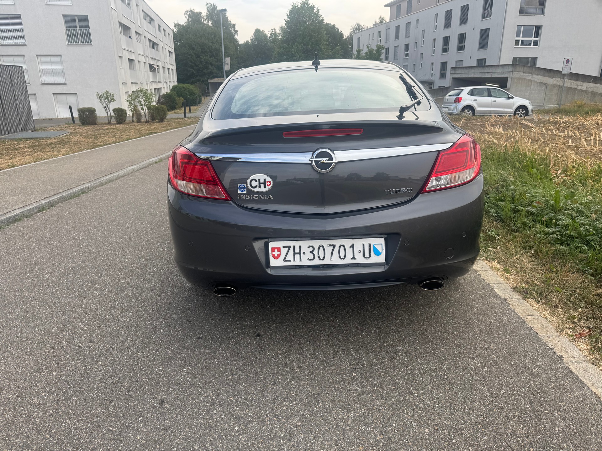 OPEL Insignia 2.0 Turbo Edition-image-6