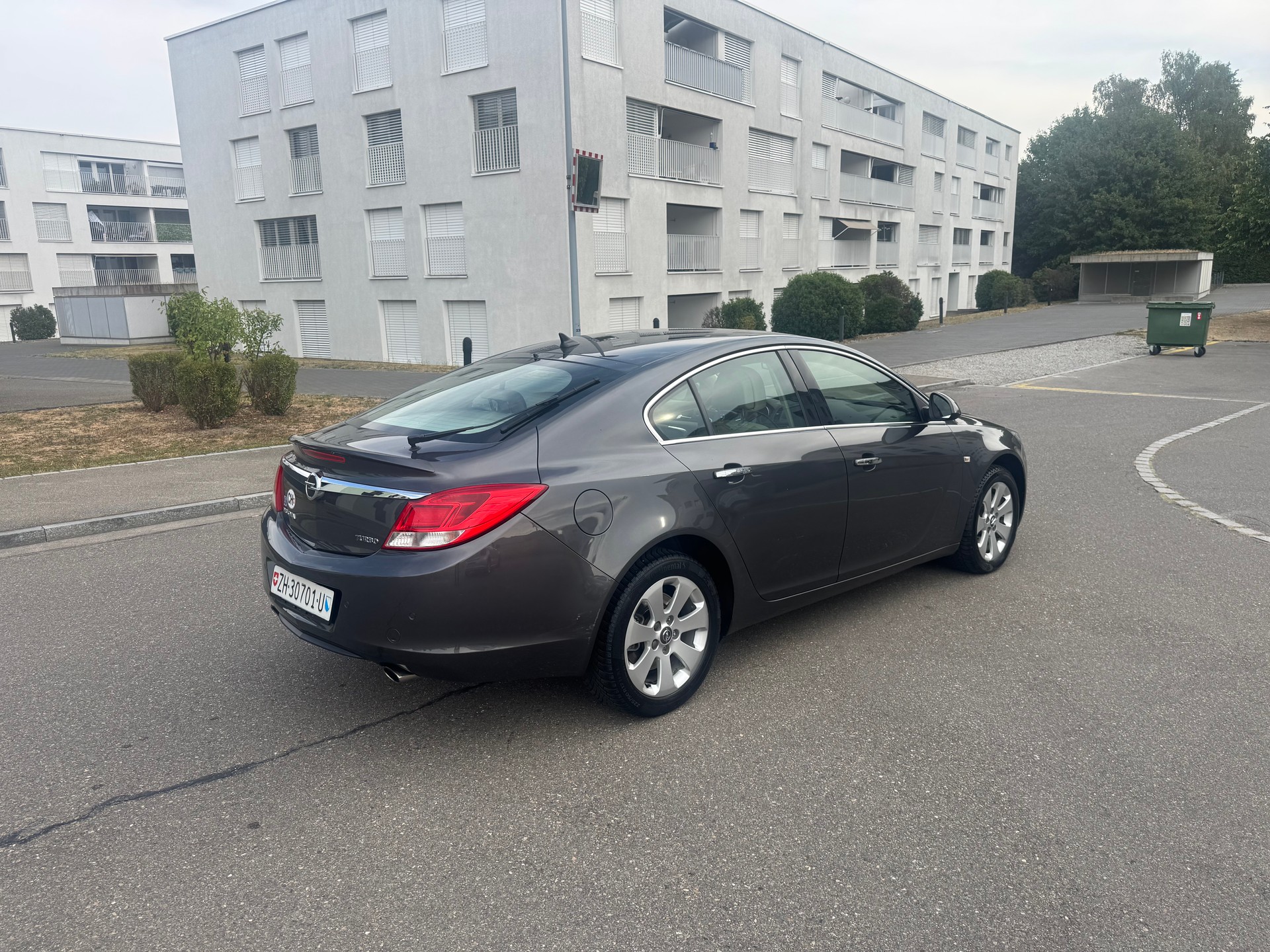OPEL Insignia 2.0 Turbo Edition-image-3