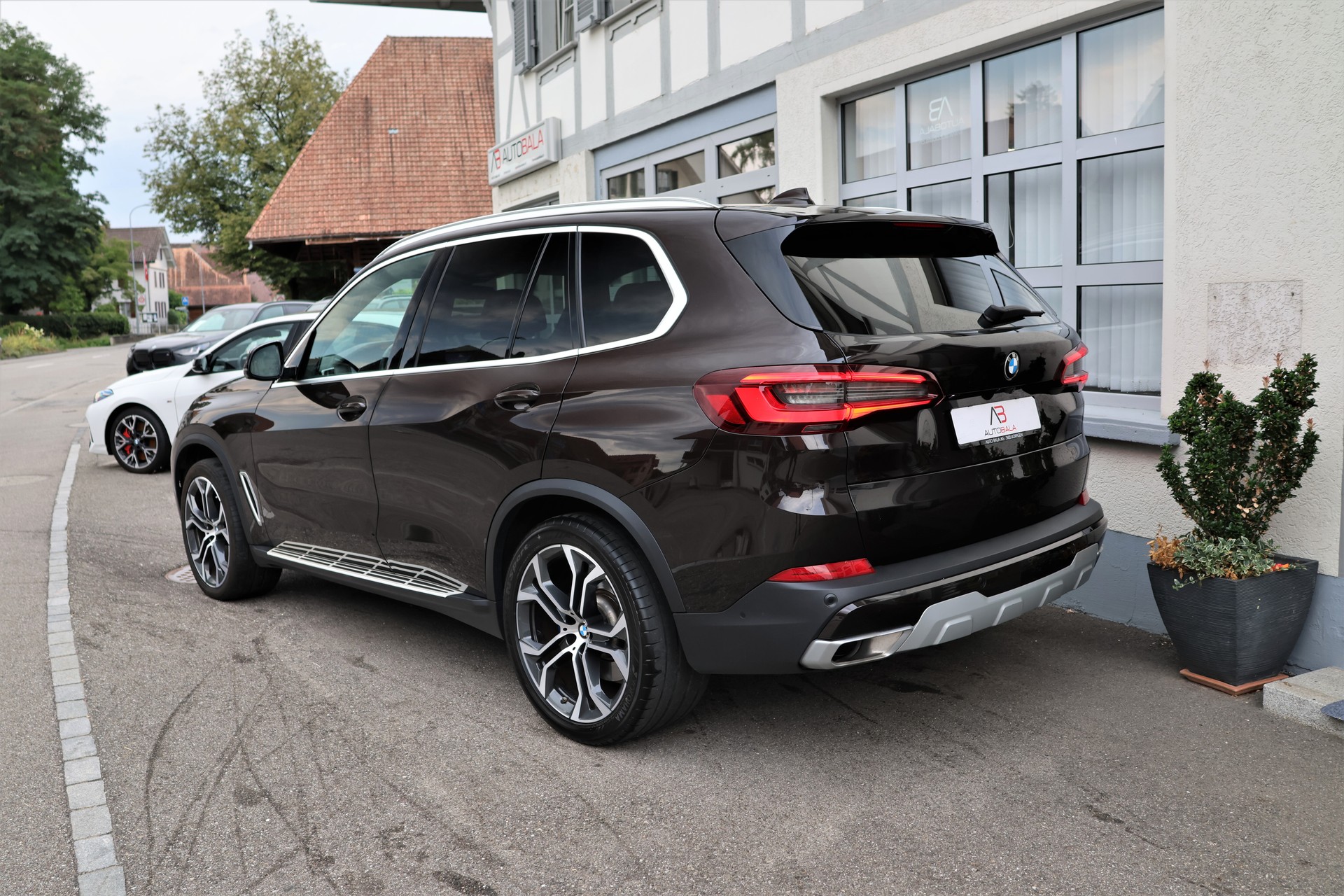 BMW X5 xDrive 48V 40d xLine Steptronic (CH) + 2.7T AHK-image-6