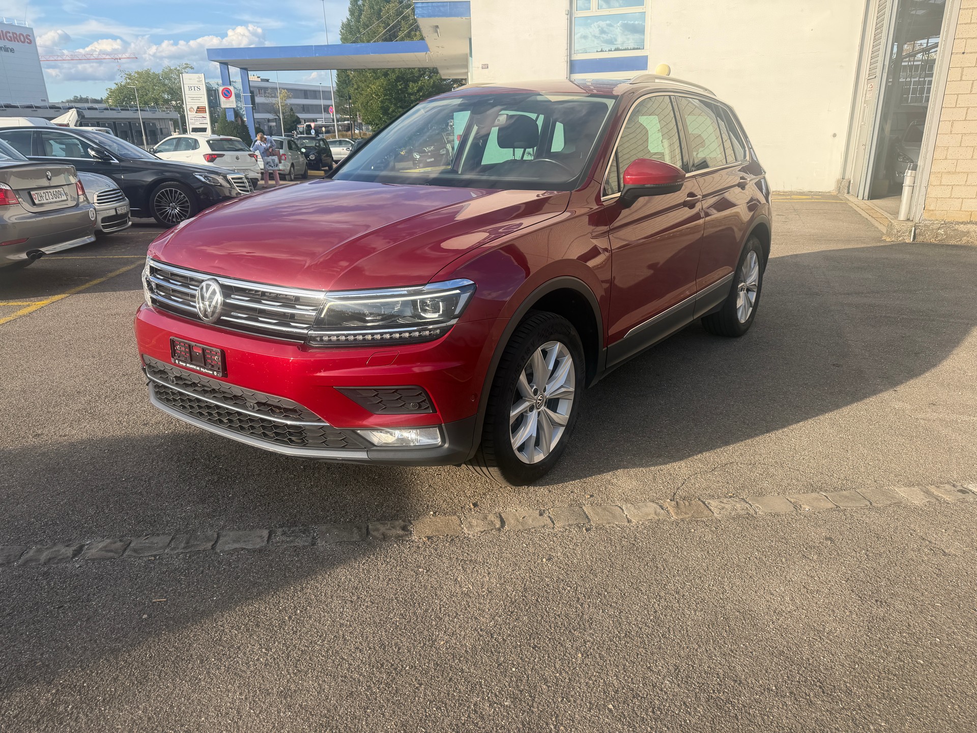 VW Tiguan 2.0TSI Comfortline 4Motion DSG-image-0