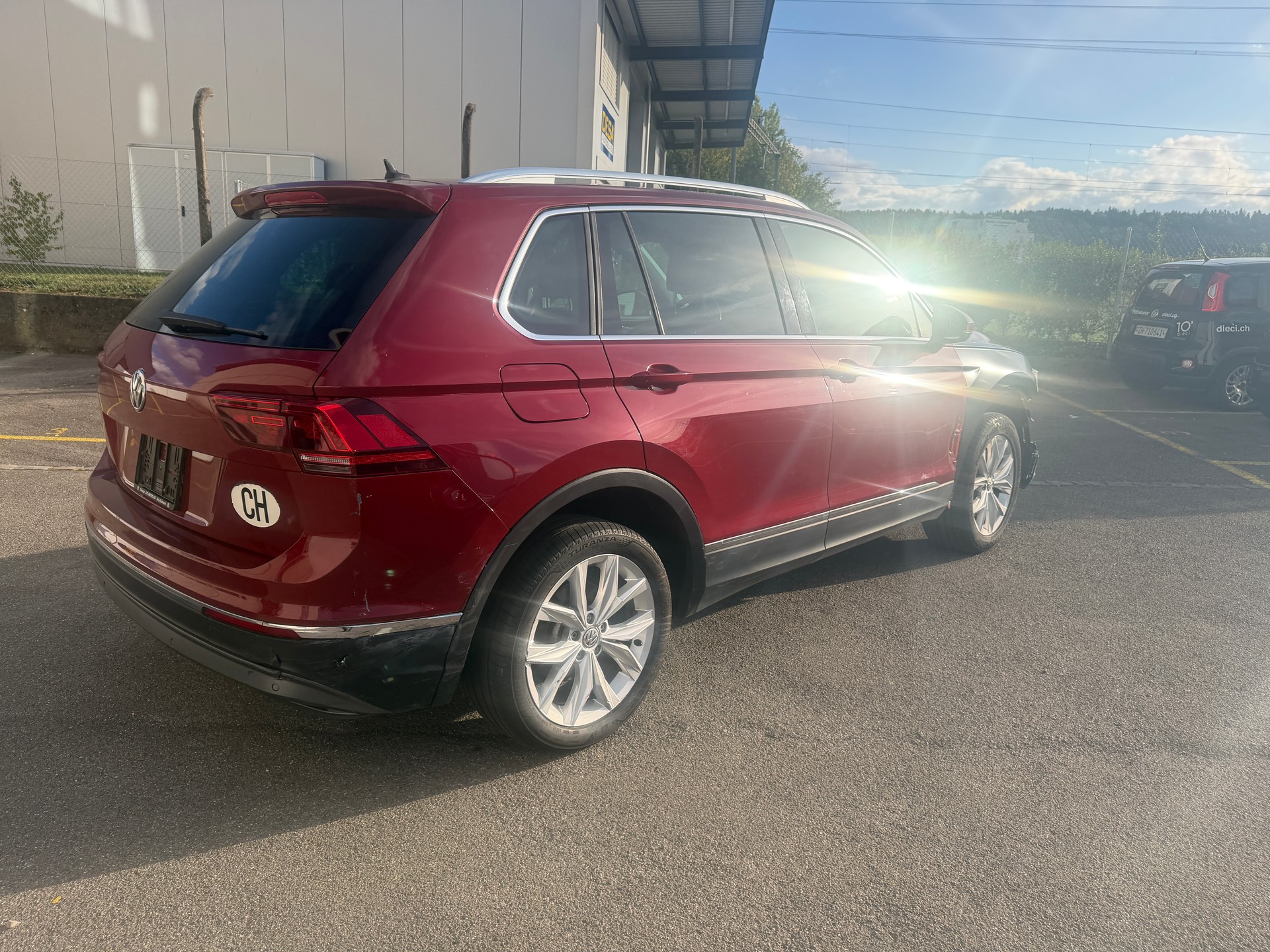 VW Tiguan 2.0TSI Comfortline 4Motion DSG-image-4