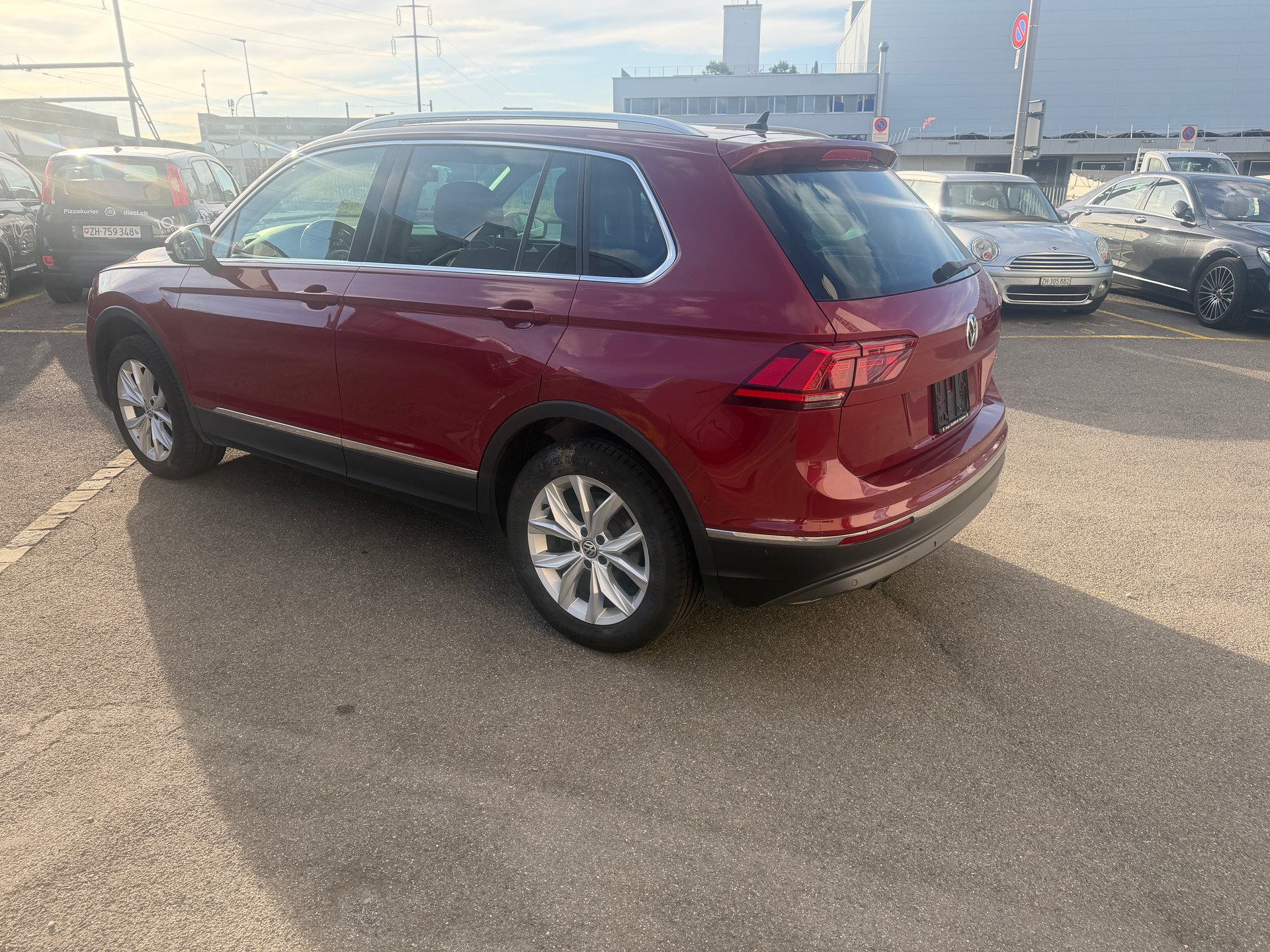 VW Tiguan 2.0TSI Comfortline 4Motion DSG-image-6