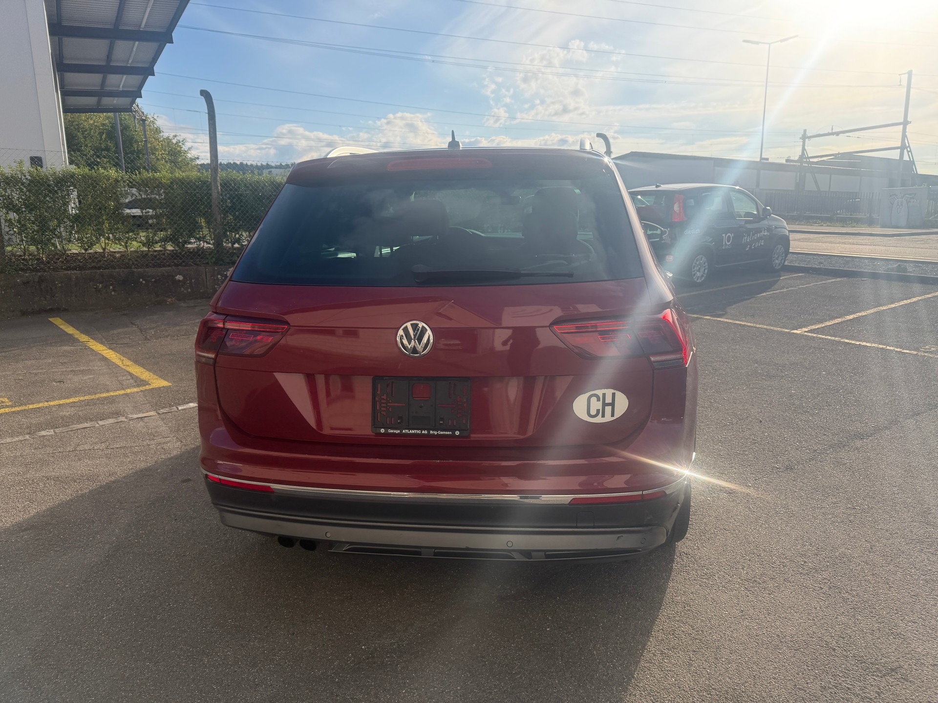 VW Tiguan 2.0TSI Comfortline 4Motion DSG-image-5