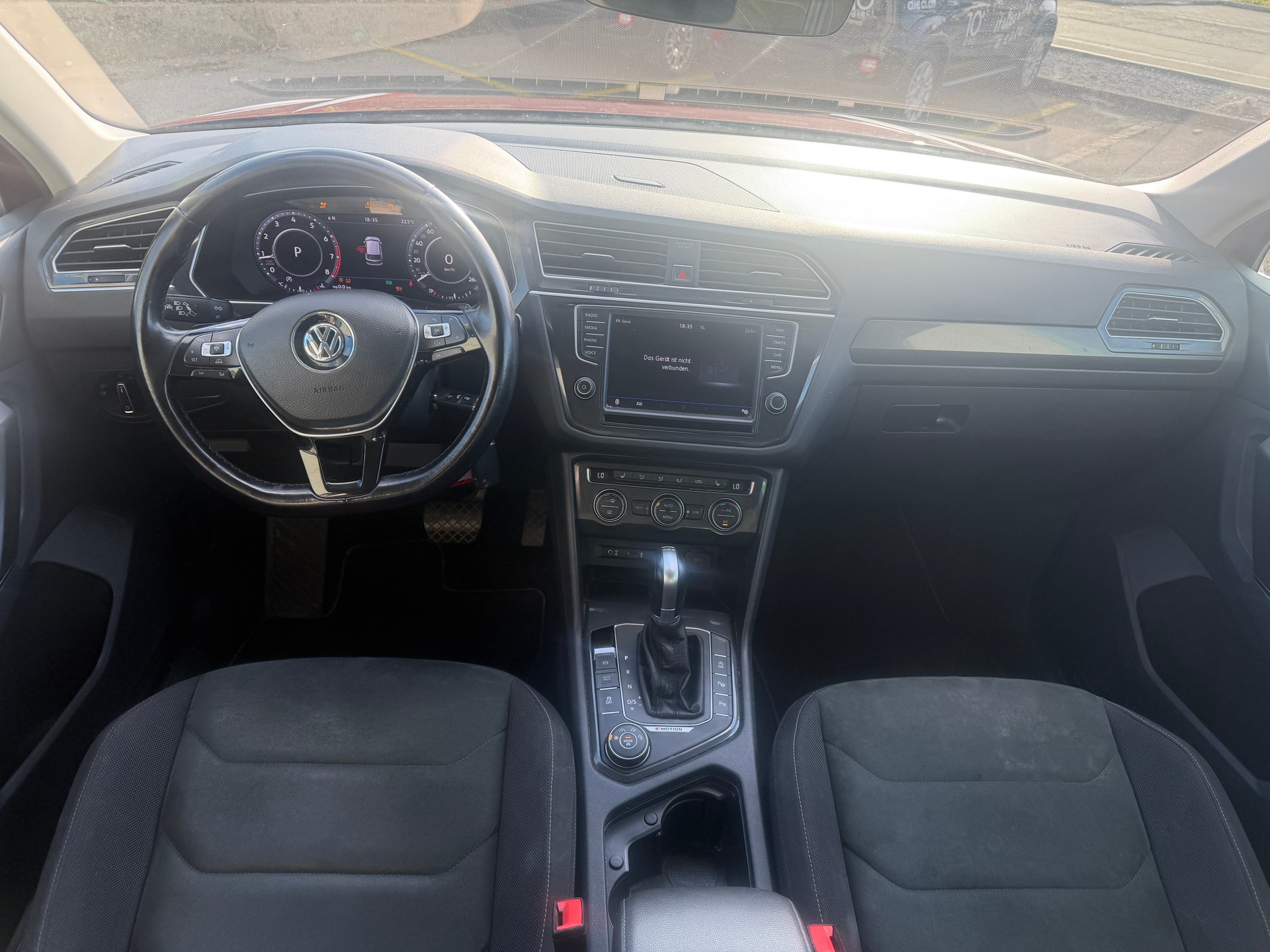 VW Tiguan 2.0TSI Comfortline 4Motion DSG-image-8