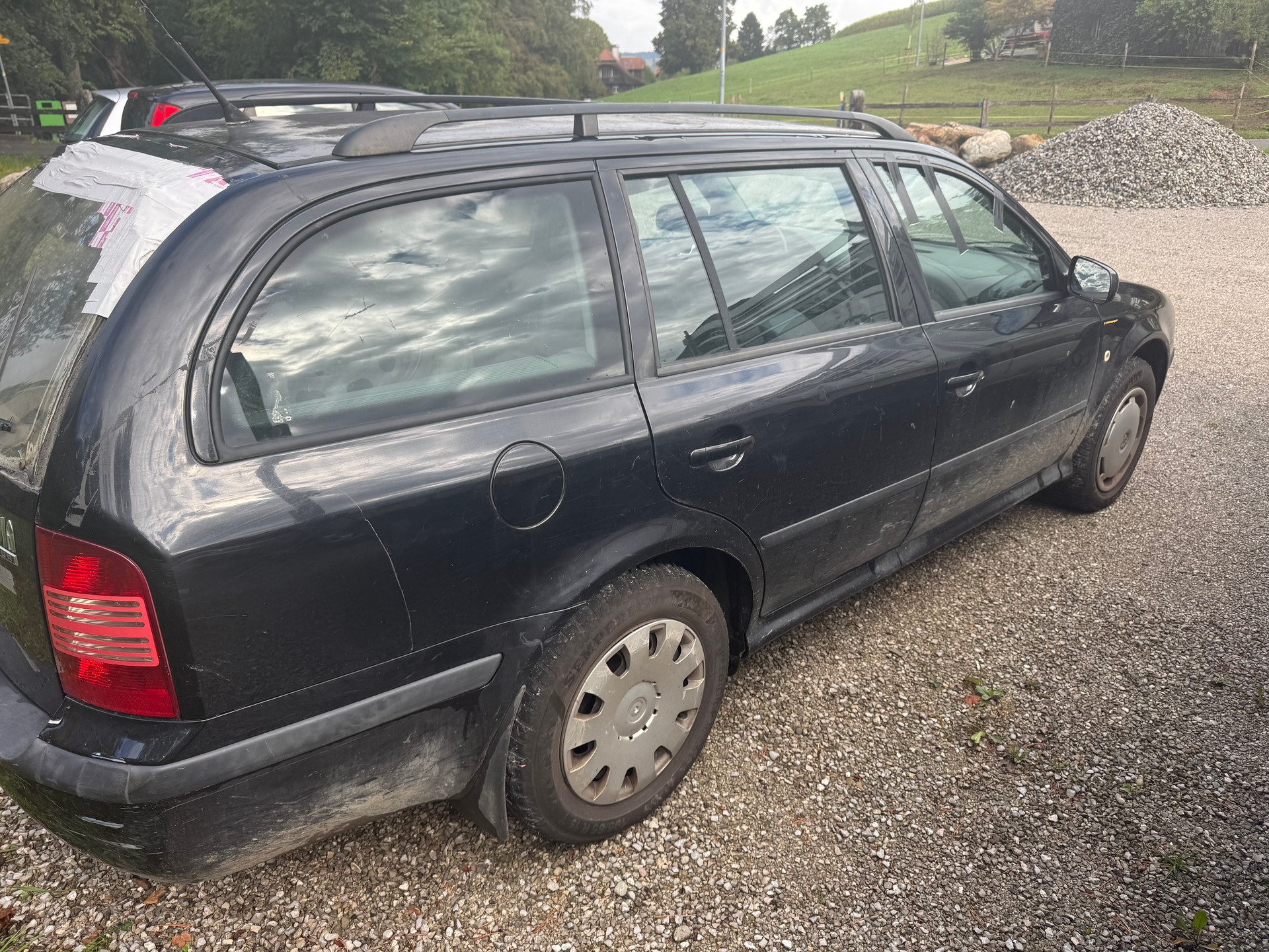 SKODA Octavia 1.9 TDI Adventure 4x4-image-3