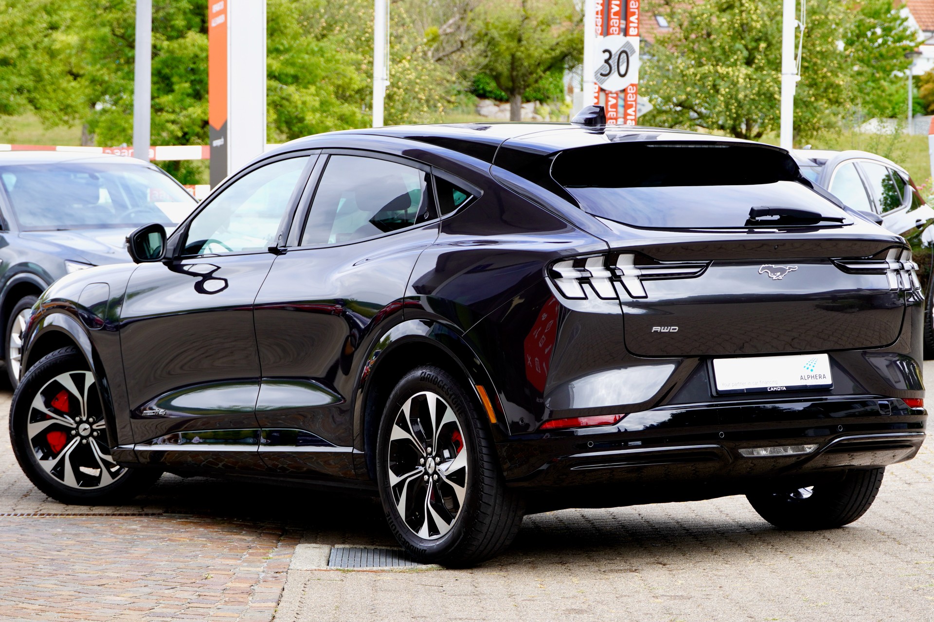 FORD Mustang MACH-E Premium AWD 72.6 kWh-image-5