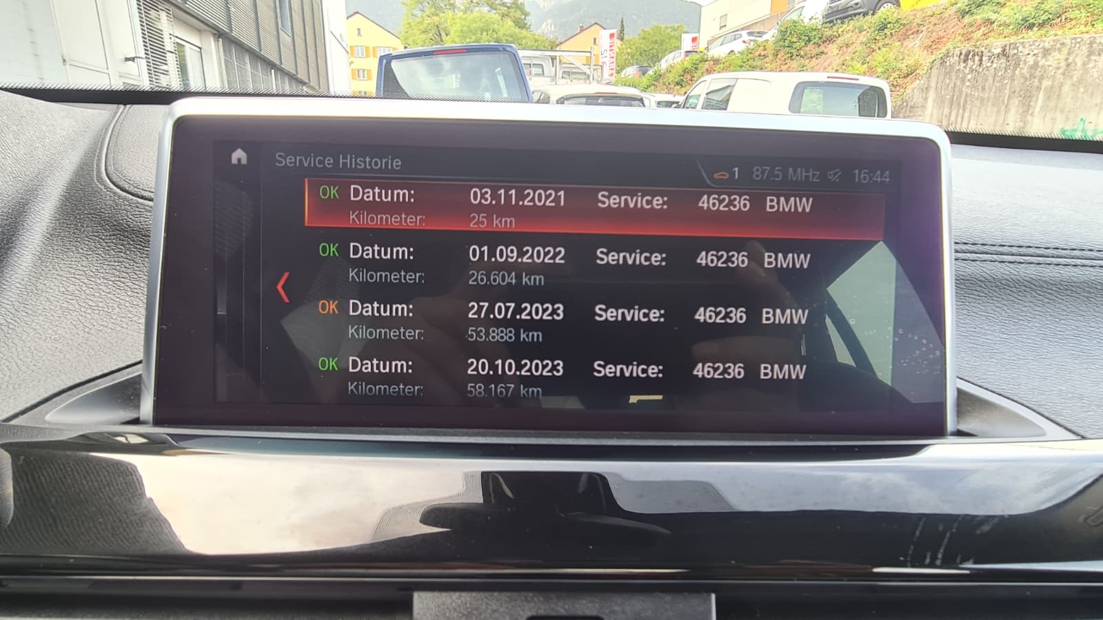 BMW X1 xDrive 18d Steptronic ** Teil-Leder ** Gr-Navi ** RF-Kamera ** Sitzheizung ** PDC V+H ** Frisch Ab MFK & Service **-image-14