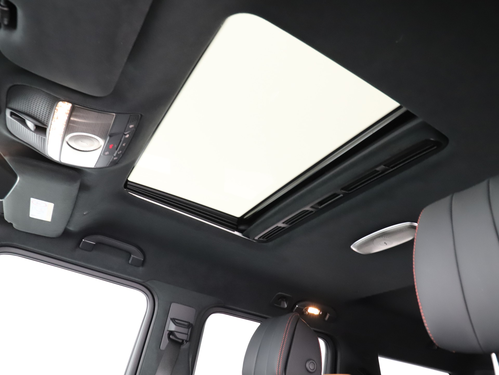 MERCEDES-BENZ G 63 AMG 9G-Tronic-image-13