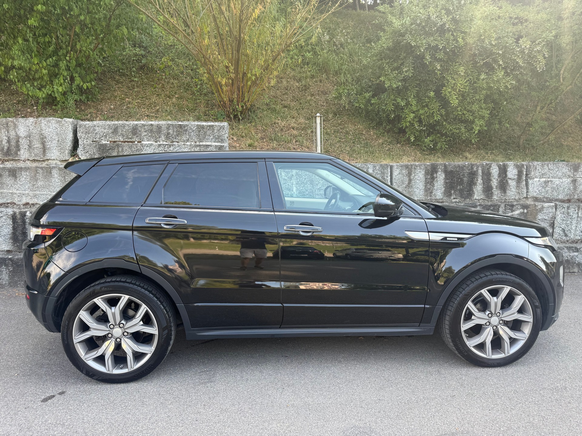 LAND ROVER Range Rover Evoque 2.0 Si4 Autobiography AT9-image-8