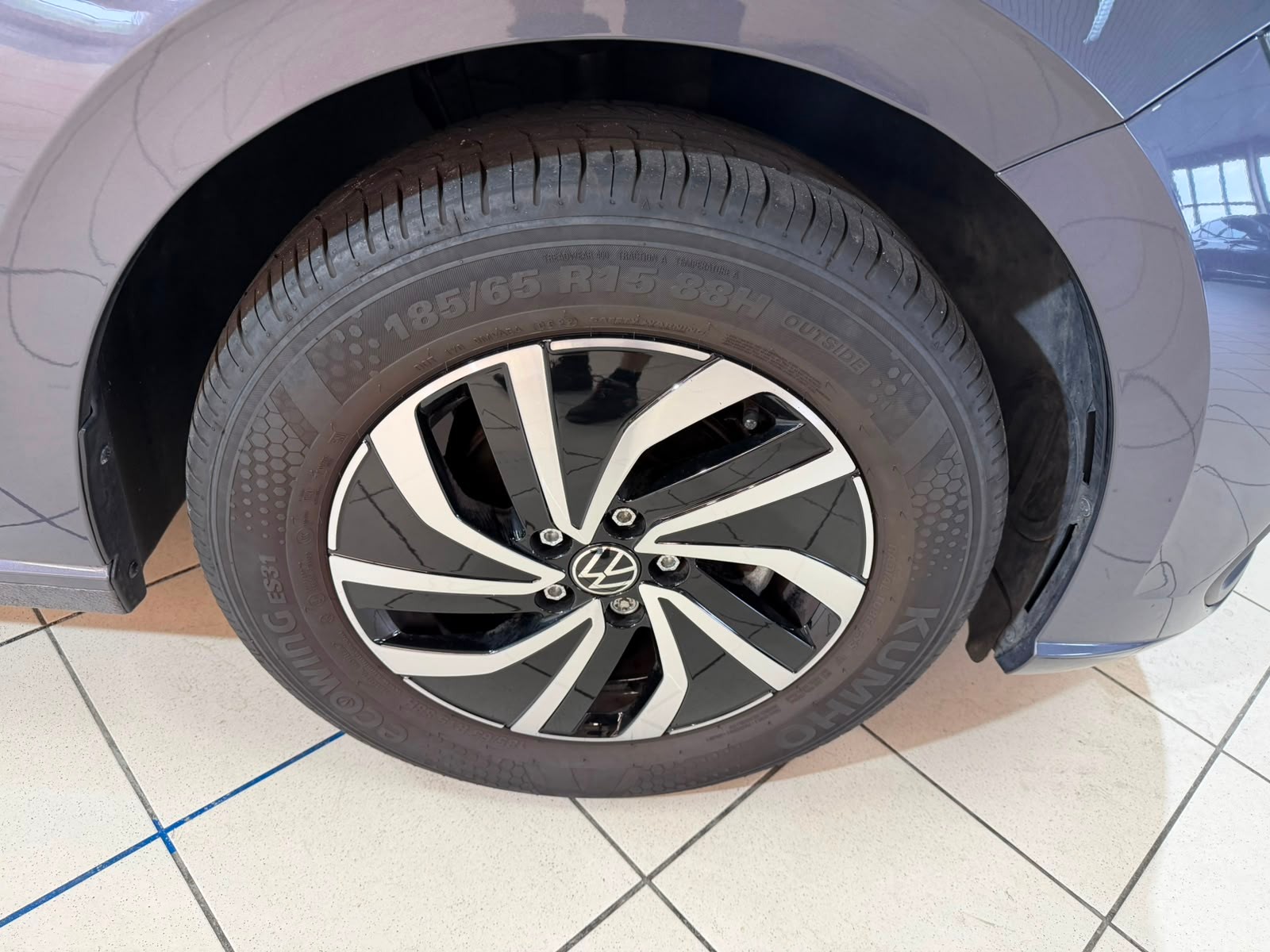 VW Polo 1.0 TSI Life-image-4