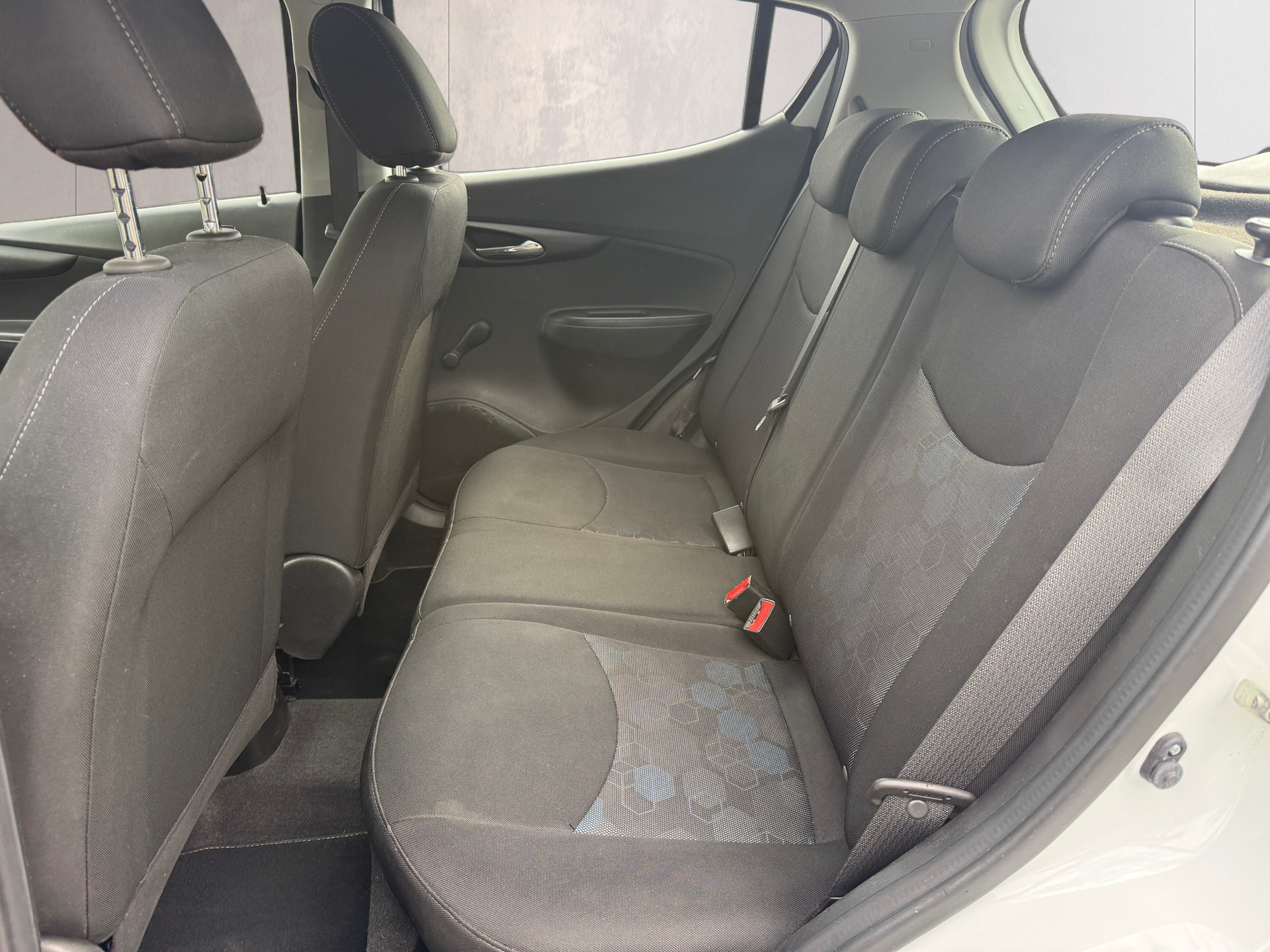 OPEL Karl XE Rocks-image-8