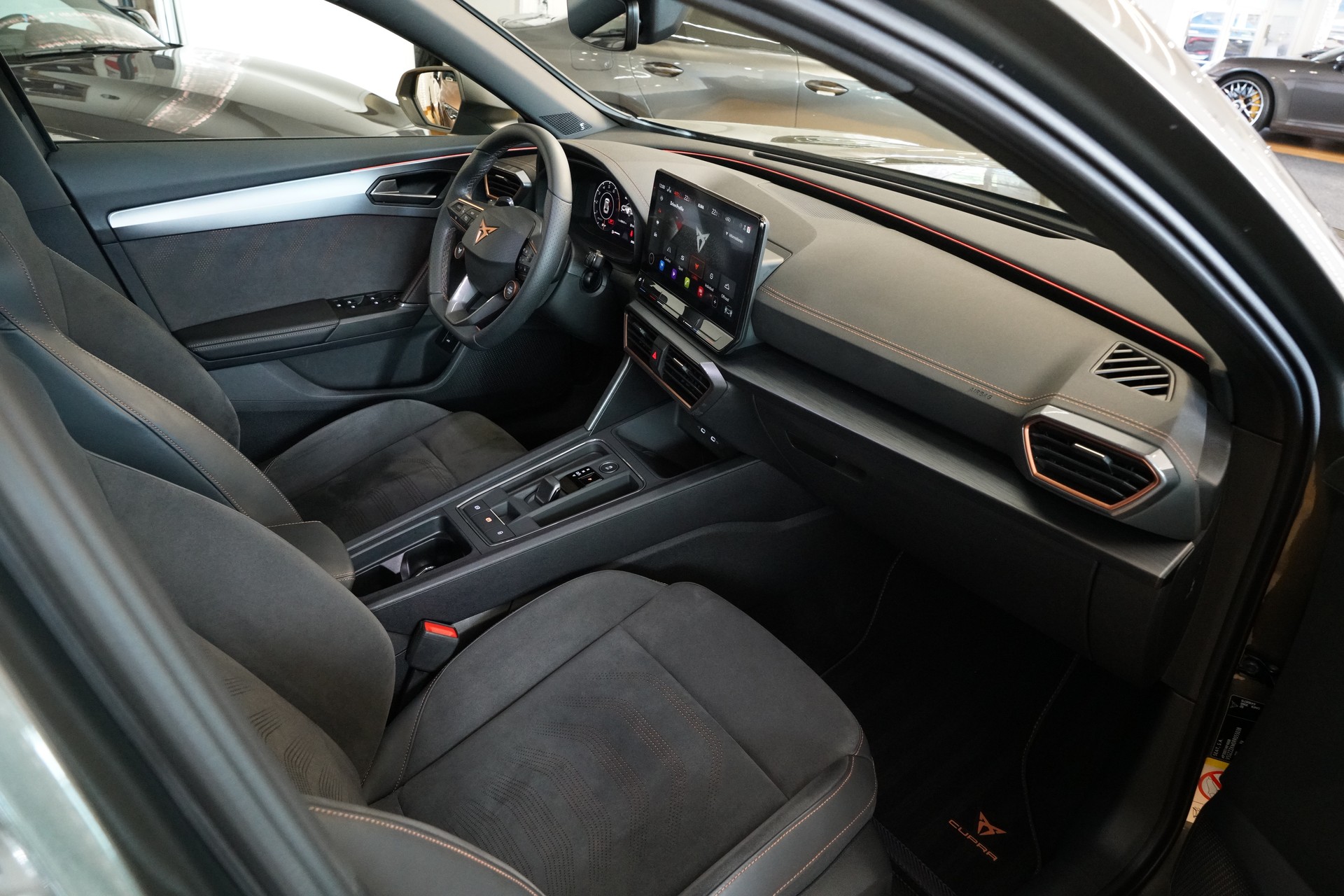 CUPRA Formentor 2.0TSI VZ 4Drive DSG-image-11