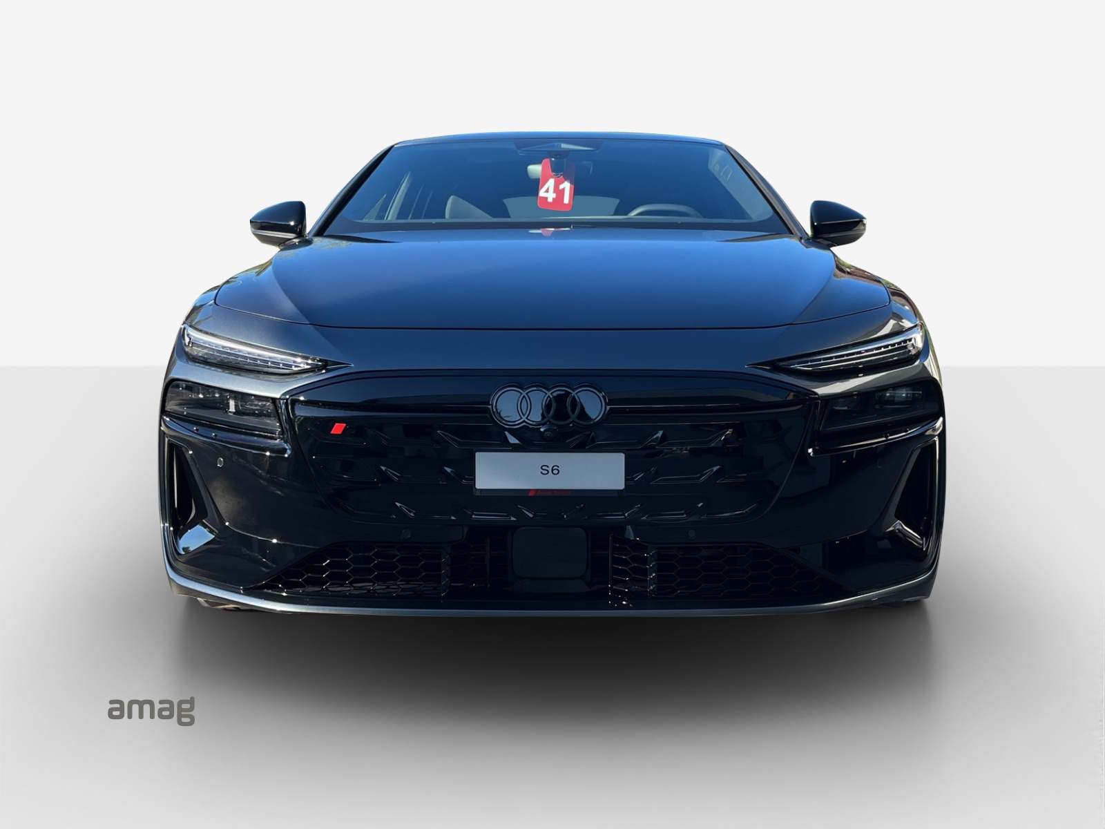 AUDI S6 Avant e-tron quattro-image-6