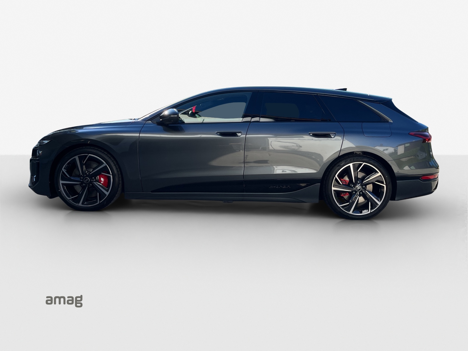 AUDI S6 Avant e-tron quattro-image-1