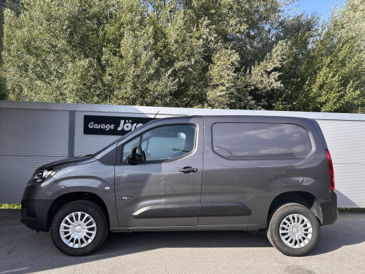 TOYOTA ProaceCityVan1.5DAc.MM4x4-image-2