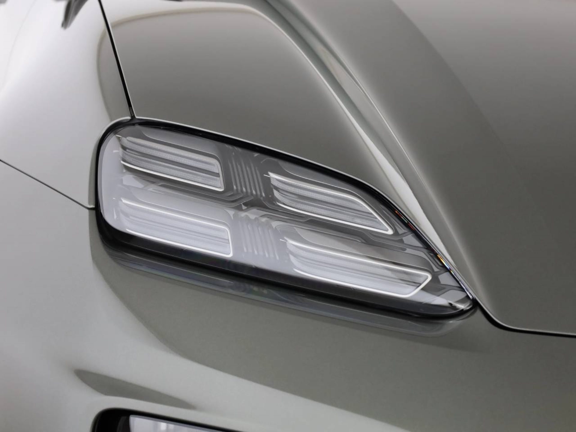 PORSCHE Macan 4S-image-7