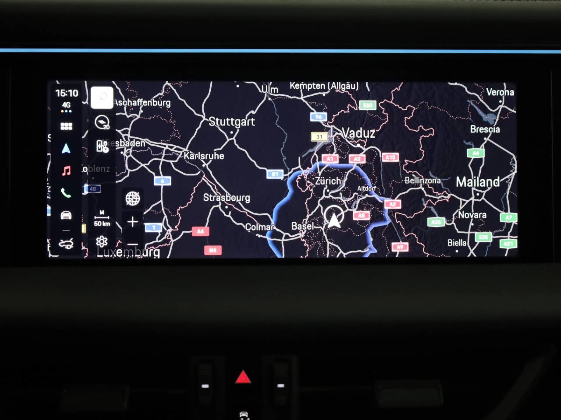 PORSCHE Macan 4S-image-14