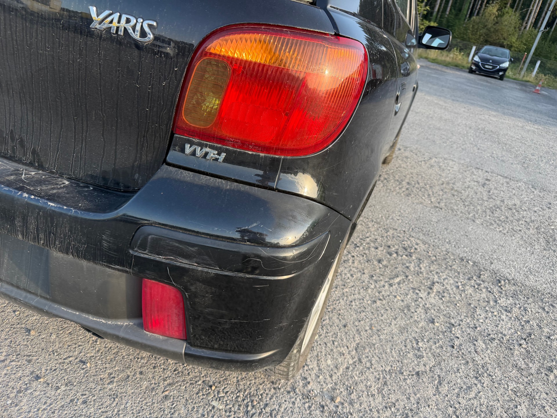 TOYOTA Yaris 1.5 TS-image-14