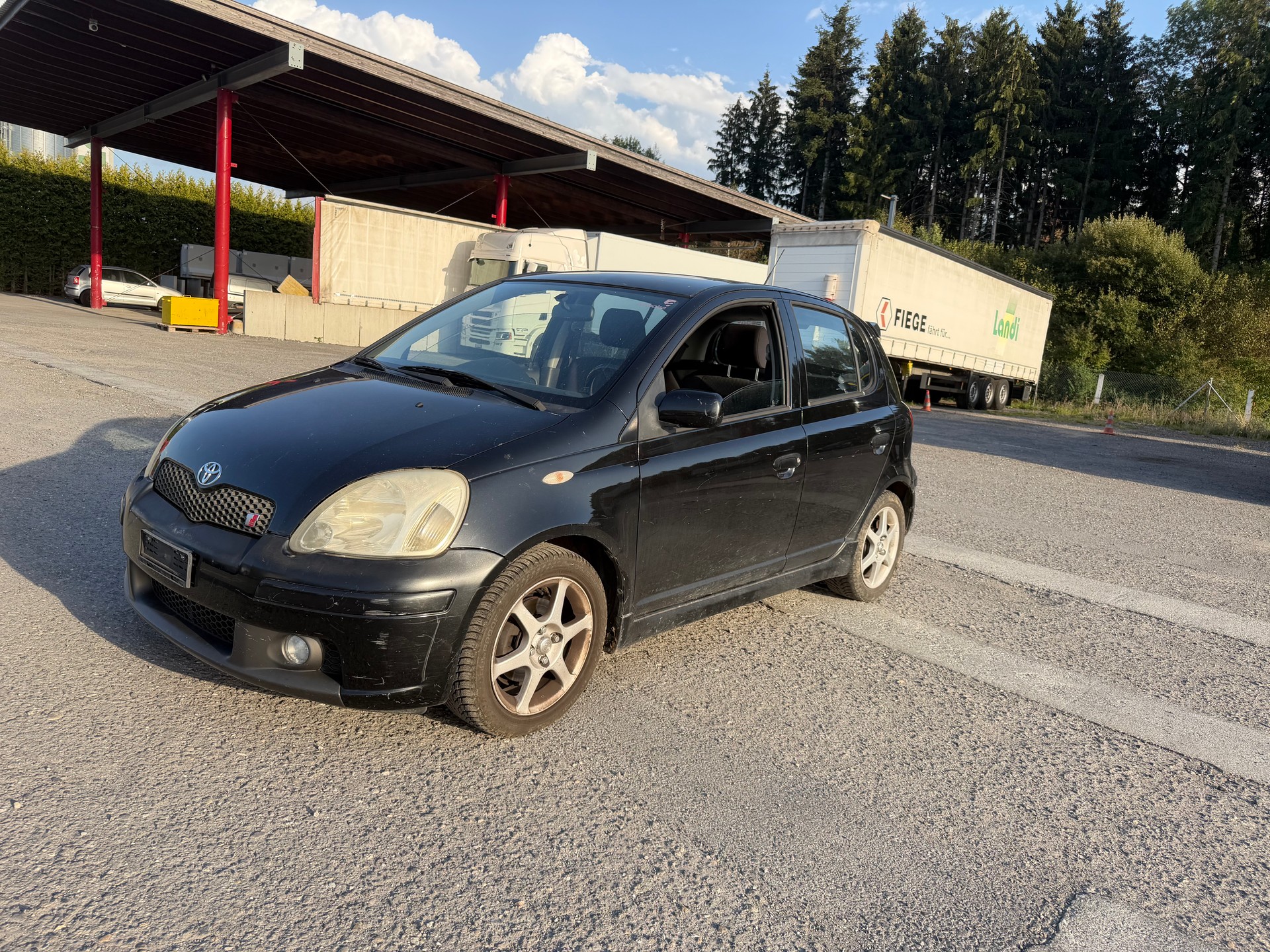 TOYOTA Yaris 1.5 TS-image-0