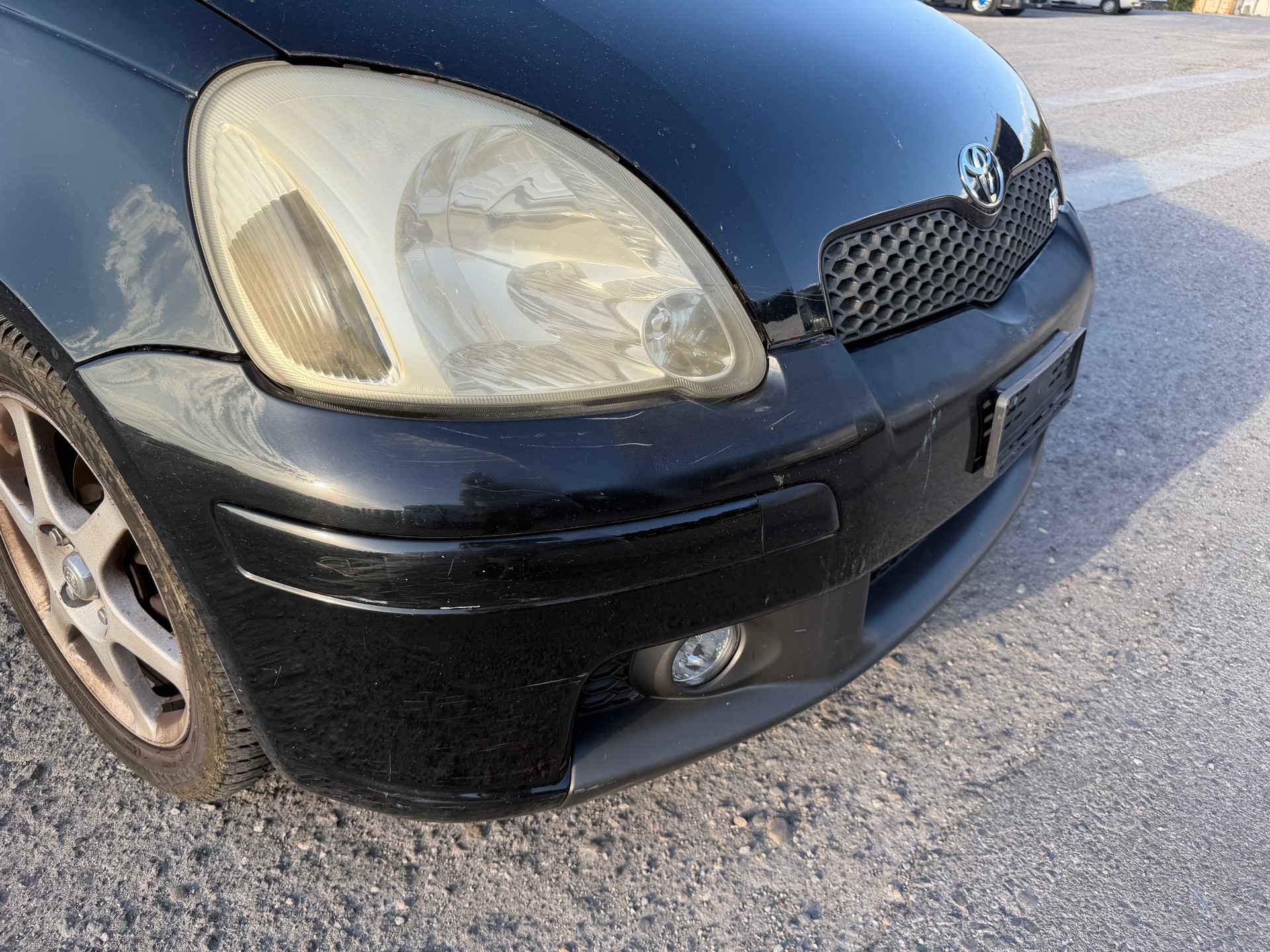 TOYOTA Yaris 1.5 TS-image-11