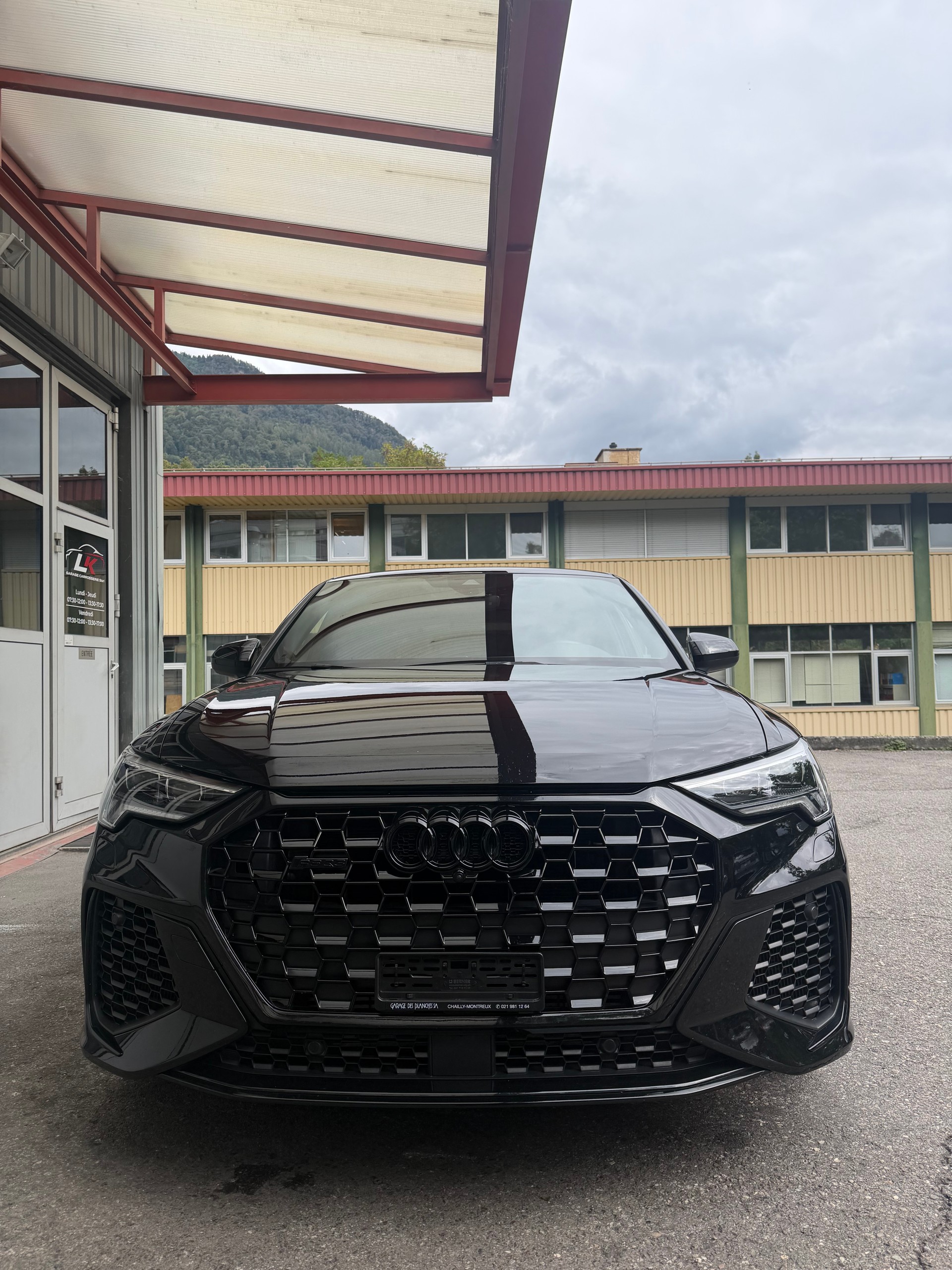 AUDI 2.5 TFSI quattro S-Tronic-image-0