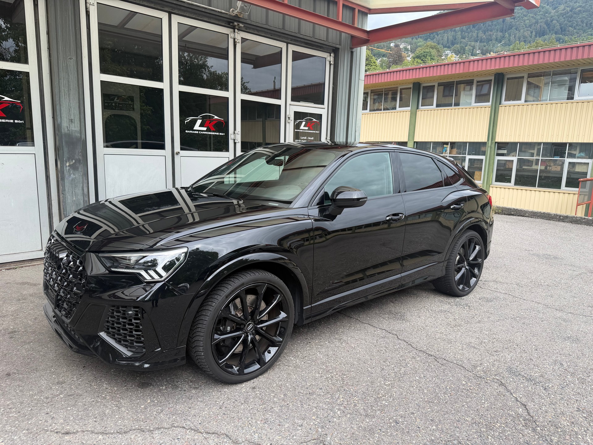 AUDI 2.5 TFSI quattro S-Tronic-image-1