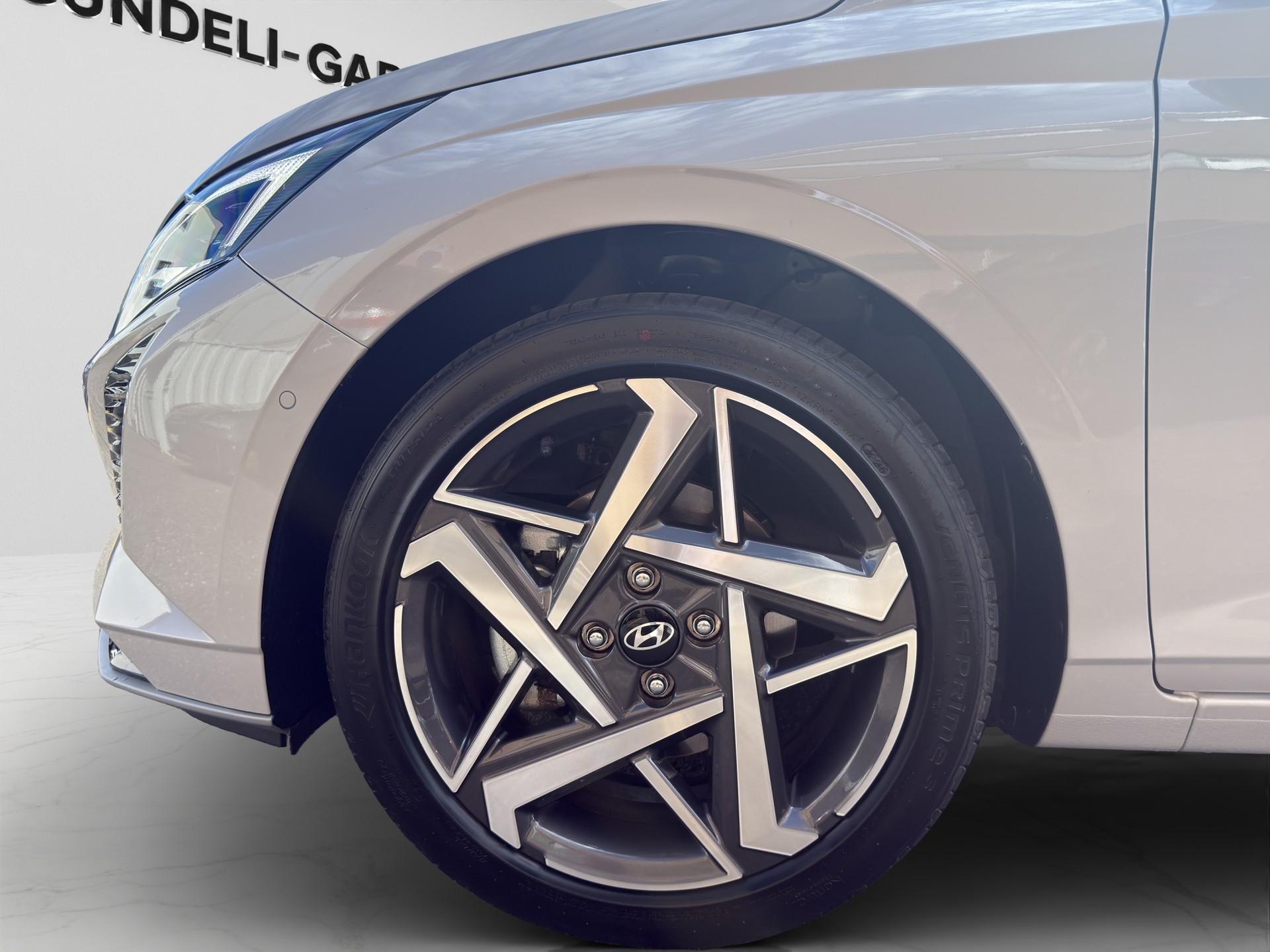 HYUNDAI i20 1.0 T-GDi Vertex DCT-image-22