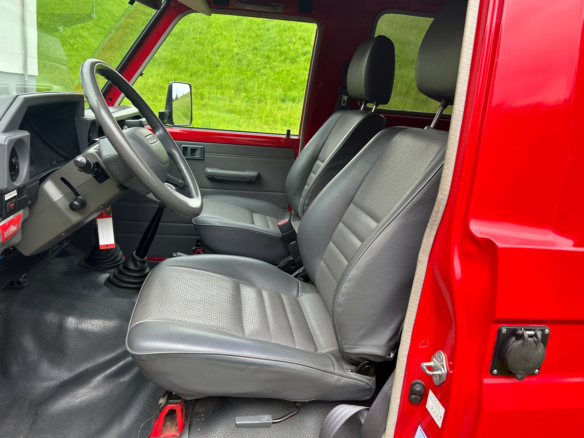 TOYOTA 400 Hdt Long 4.2D-image-10