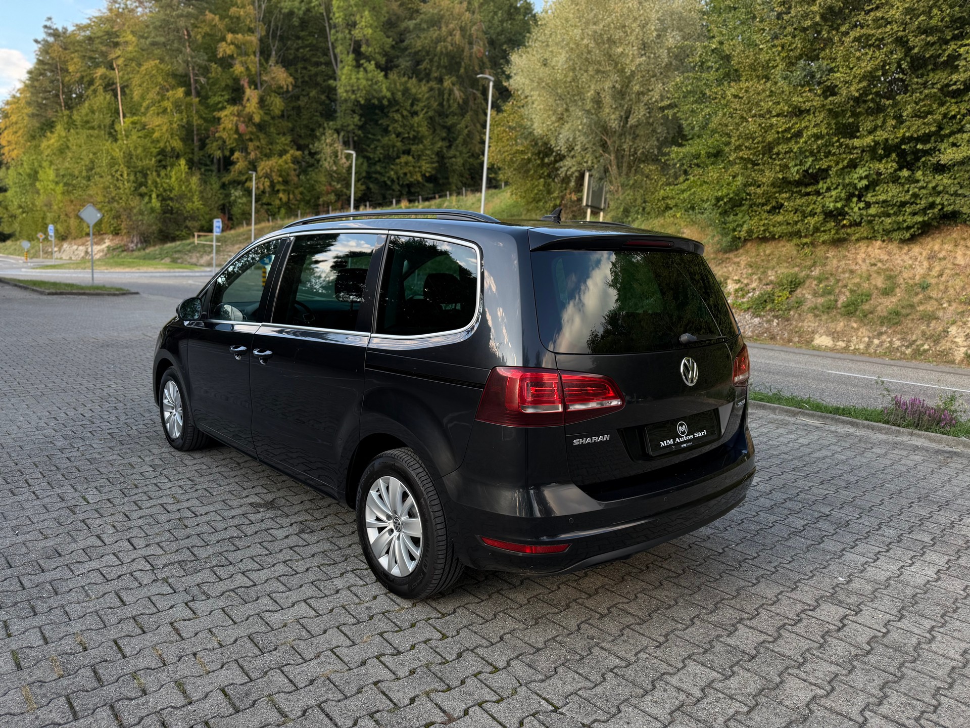 VW Sharan 2.0 TDI BMT Comfortline DSG-image-5