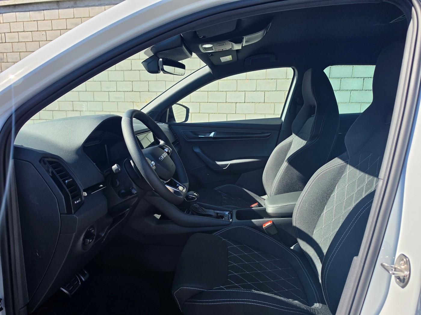 SKODA Karoq 2.0 TSI SportLine 4x4 DSG-image-7
