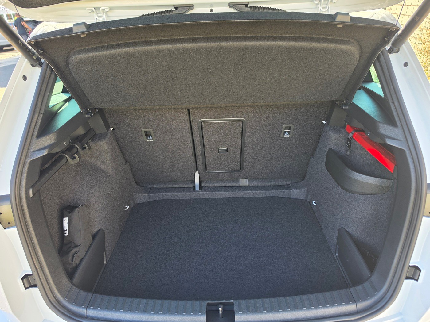 SKODA Karoq 2.0 TSI SportLine 4x4 DSG-image-5
