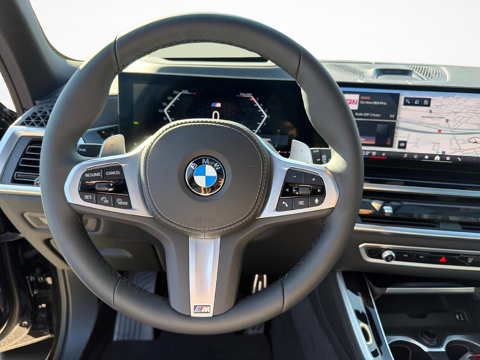 BMW X5 40i xDrive SAG-image-12