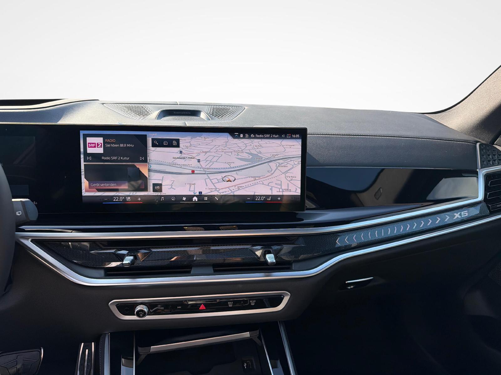 BMW X5 40i xDrive SAG-image-14