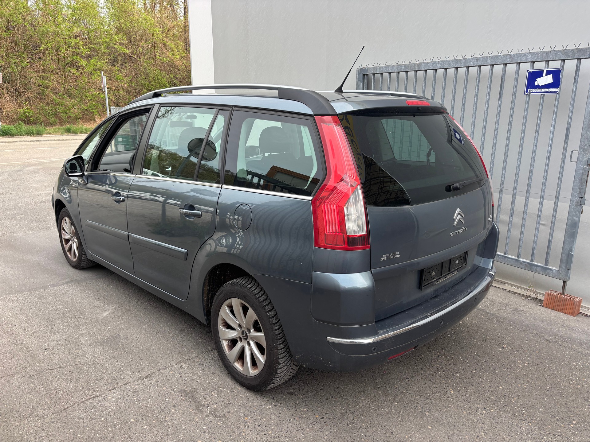 CITROEN Grand C4 Picasso 1.6 HDI 16V Attraction-image-2