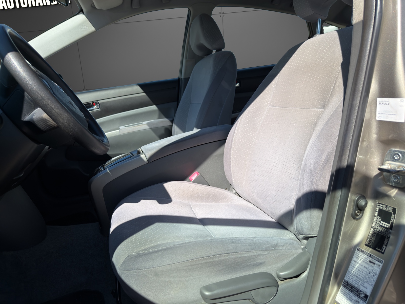 TOYOTA Prius 1.5 16V Hybrid-image-6