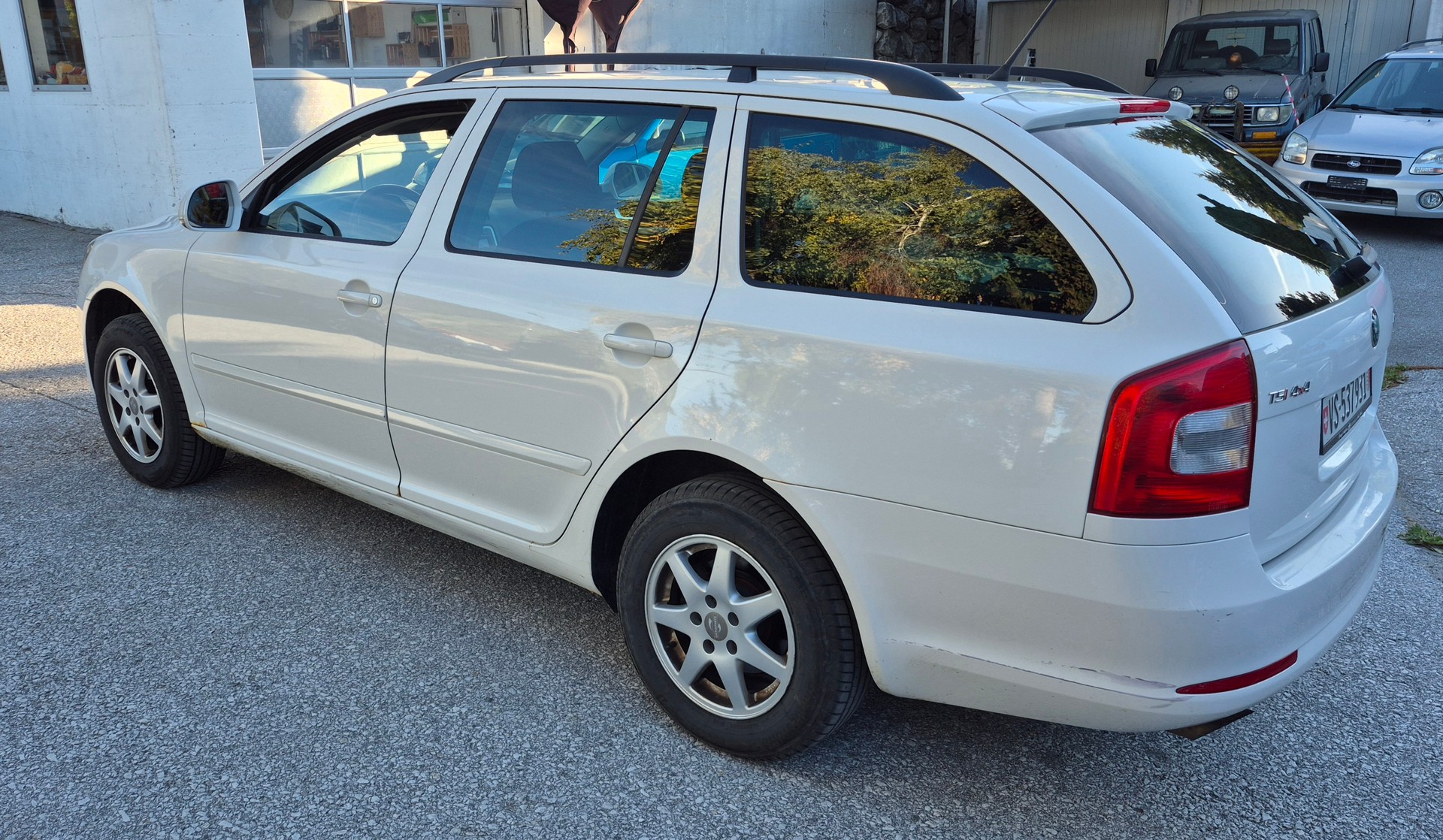 SKODA 1.8 T-FSI Arosa 4x4-image-2