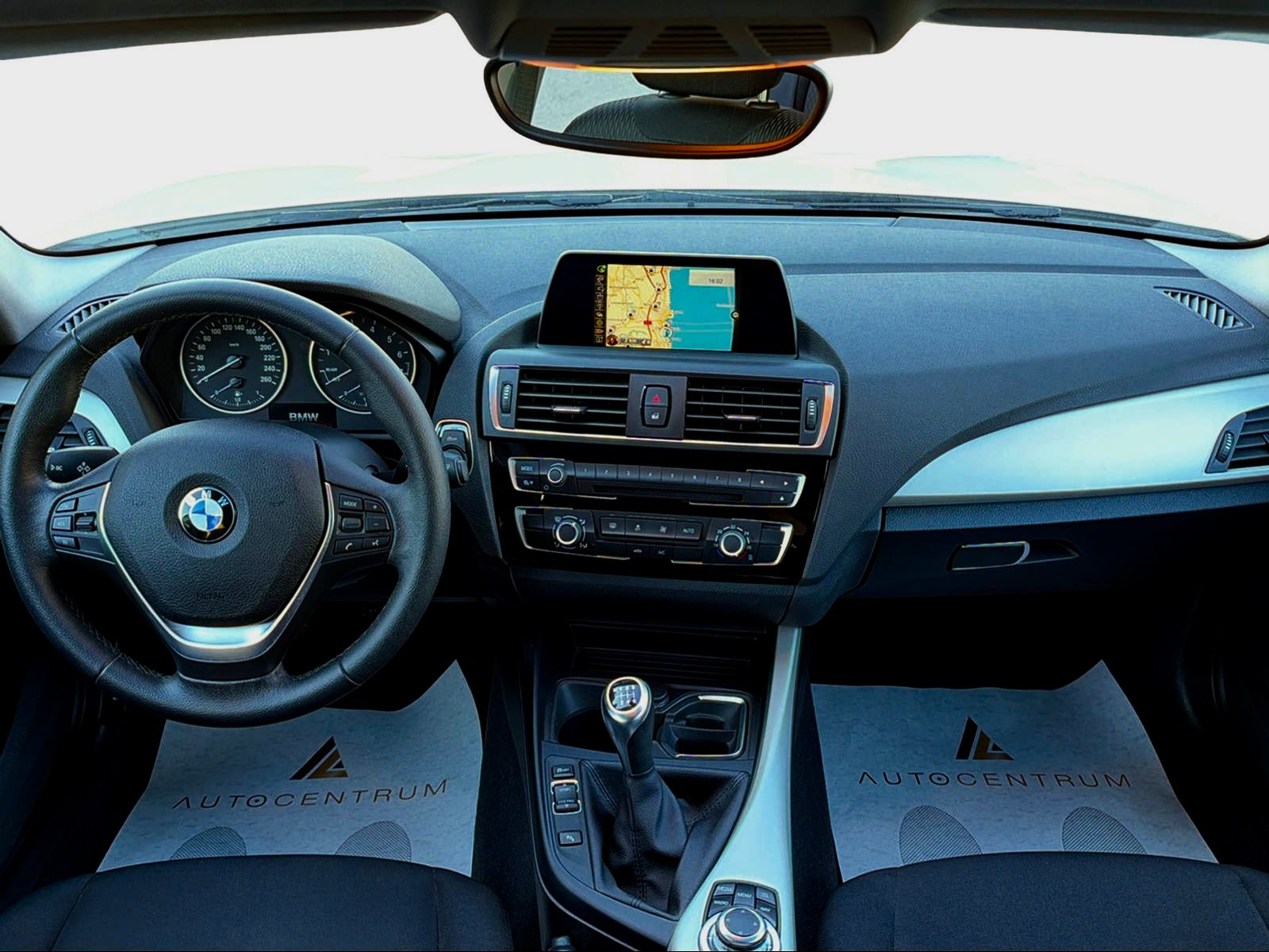 BMW 116i Business-image-11