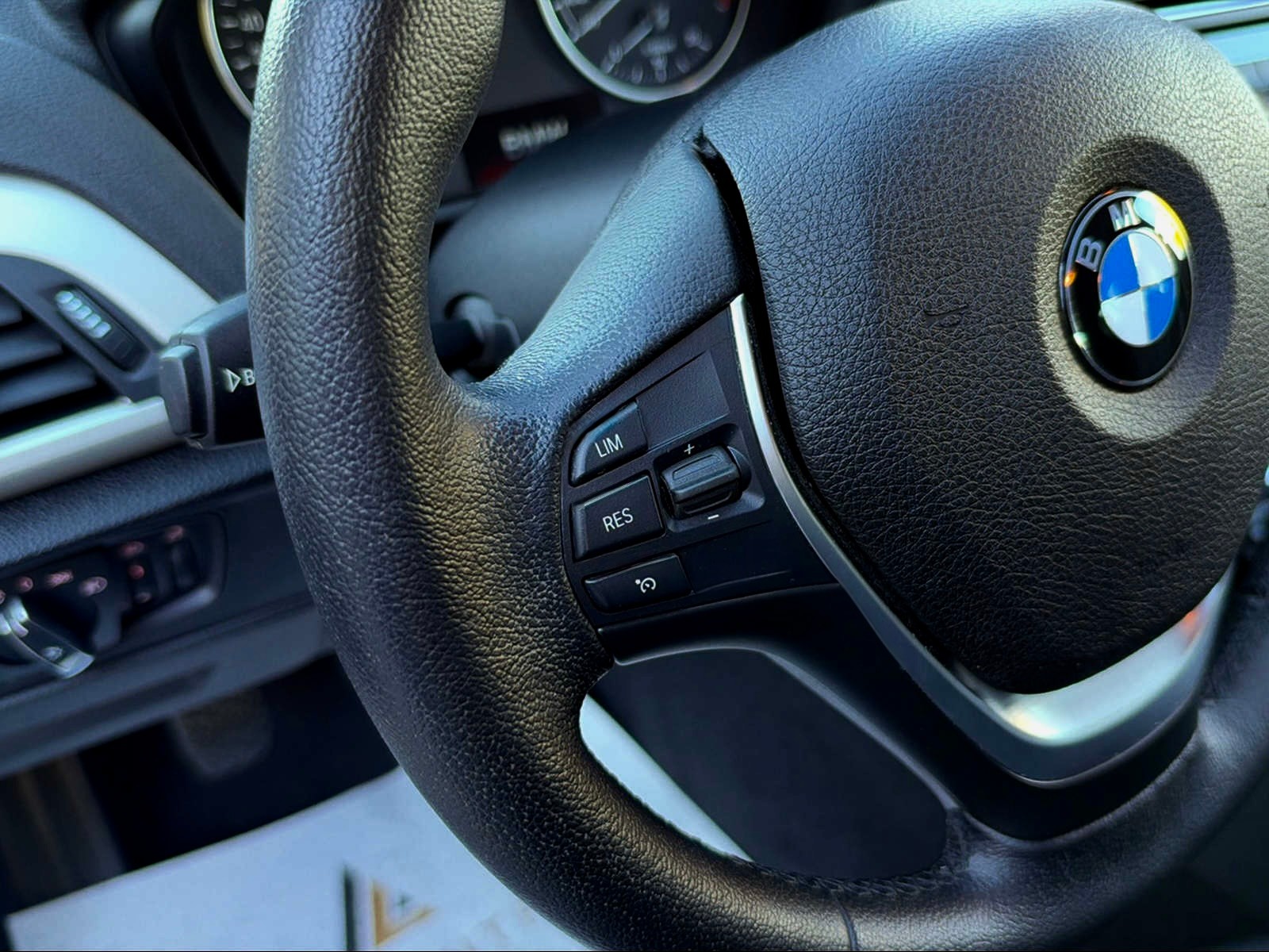 BMW 116i Business-image-12