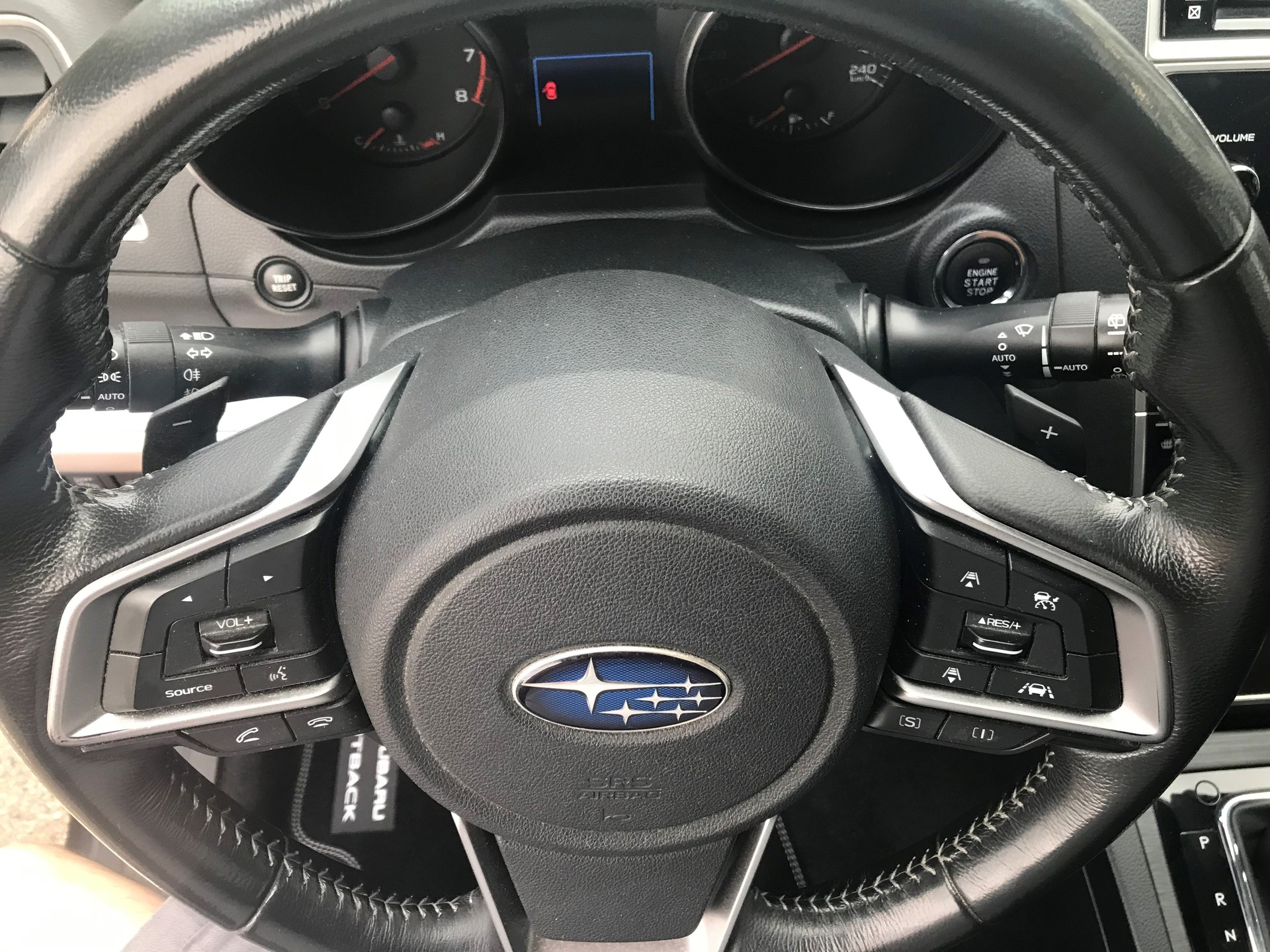 SUBARU Outback 2.5i Swiss AWD Lineartronic-image-6