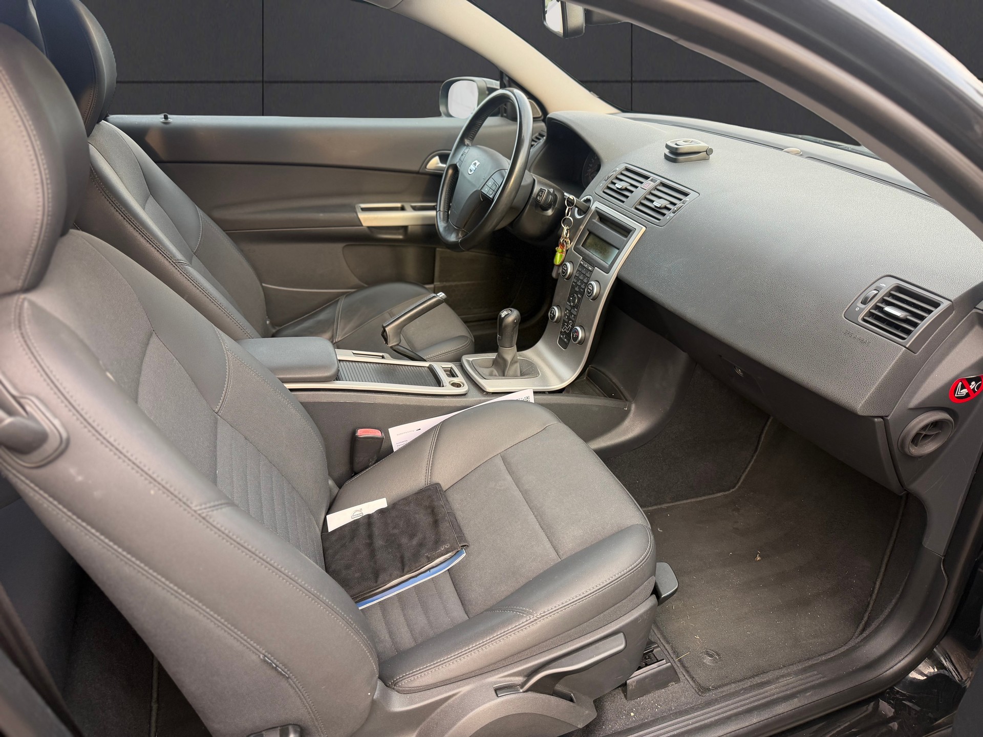 VOLVO C30 1.6D Kinetic-image-6