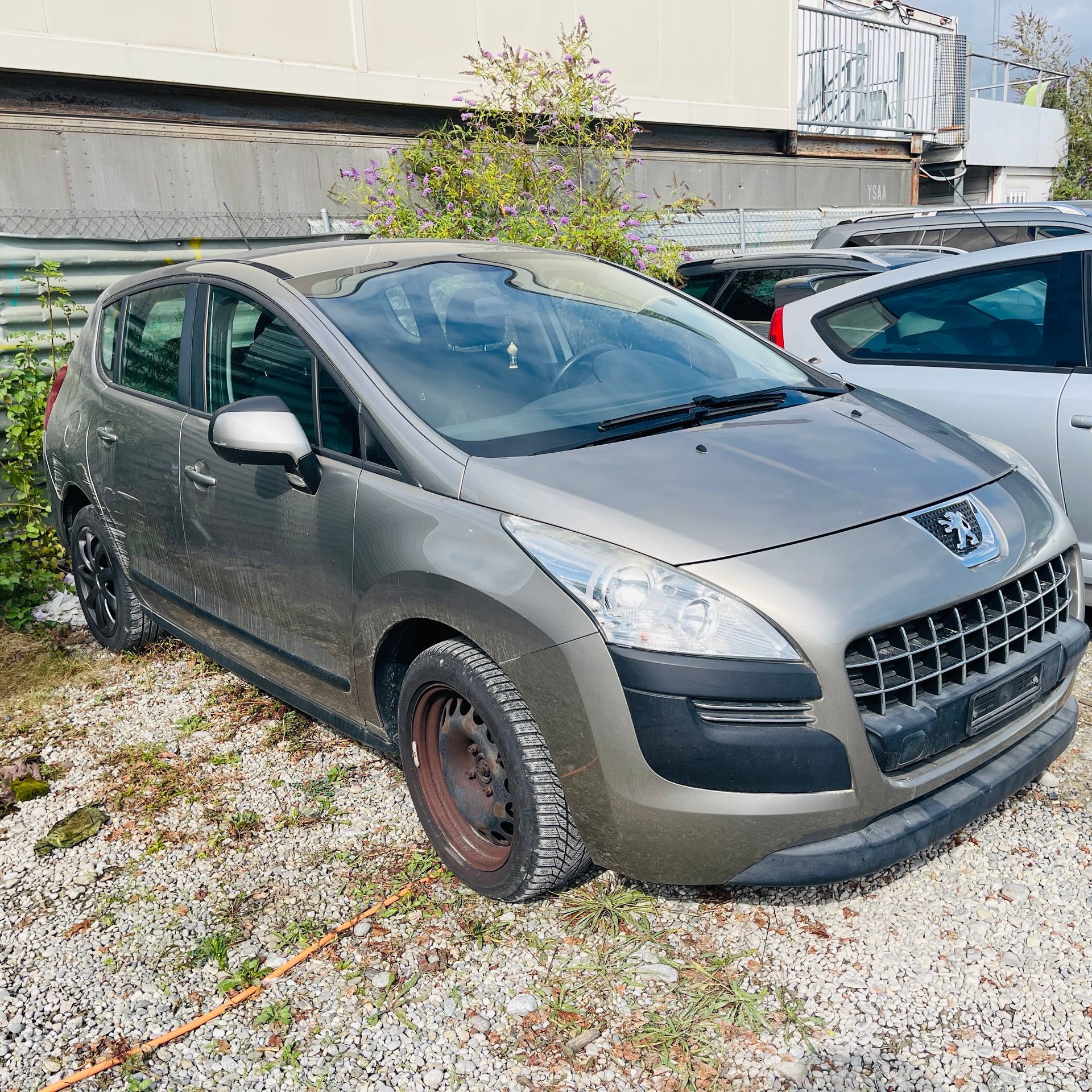 PEUGEOT 3008 1.6 16V VTI Trendy Clim-image-1