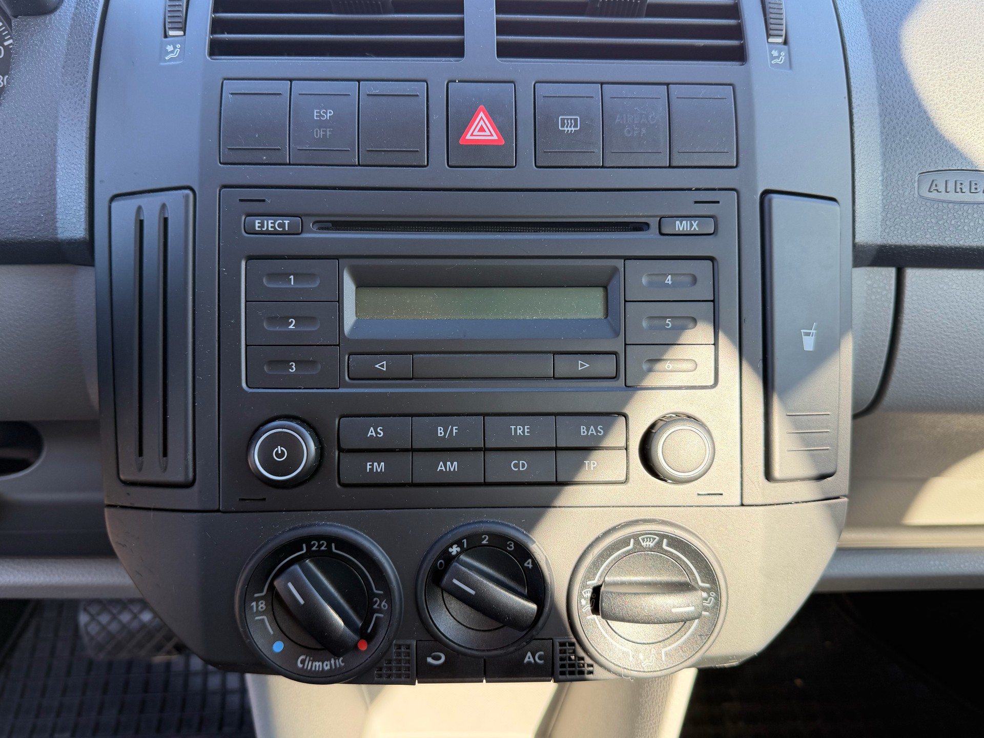 VW Polo 1.6 16V Comfortline-image-15