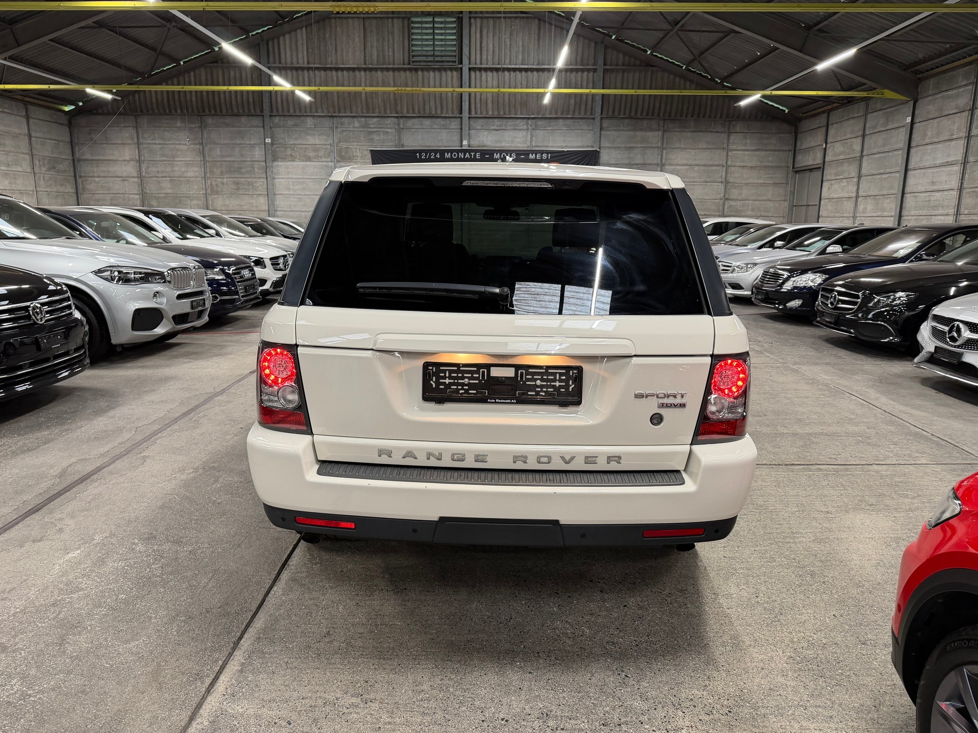 LAND ROVER Range Rover Sport 3.6 TDV8 Autobiography Automatic-image-5