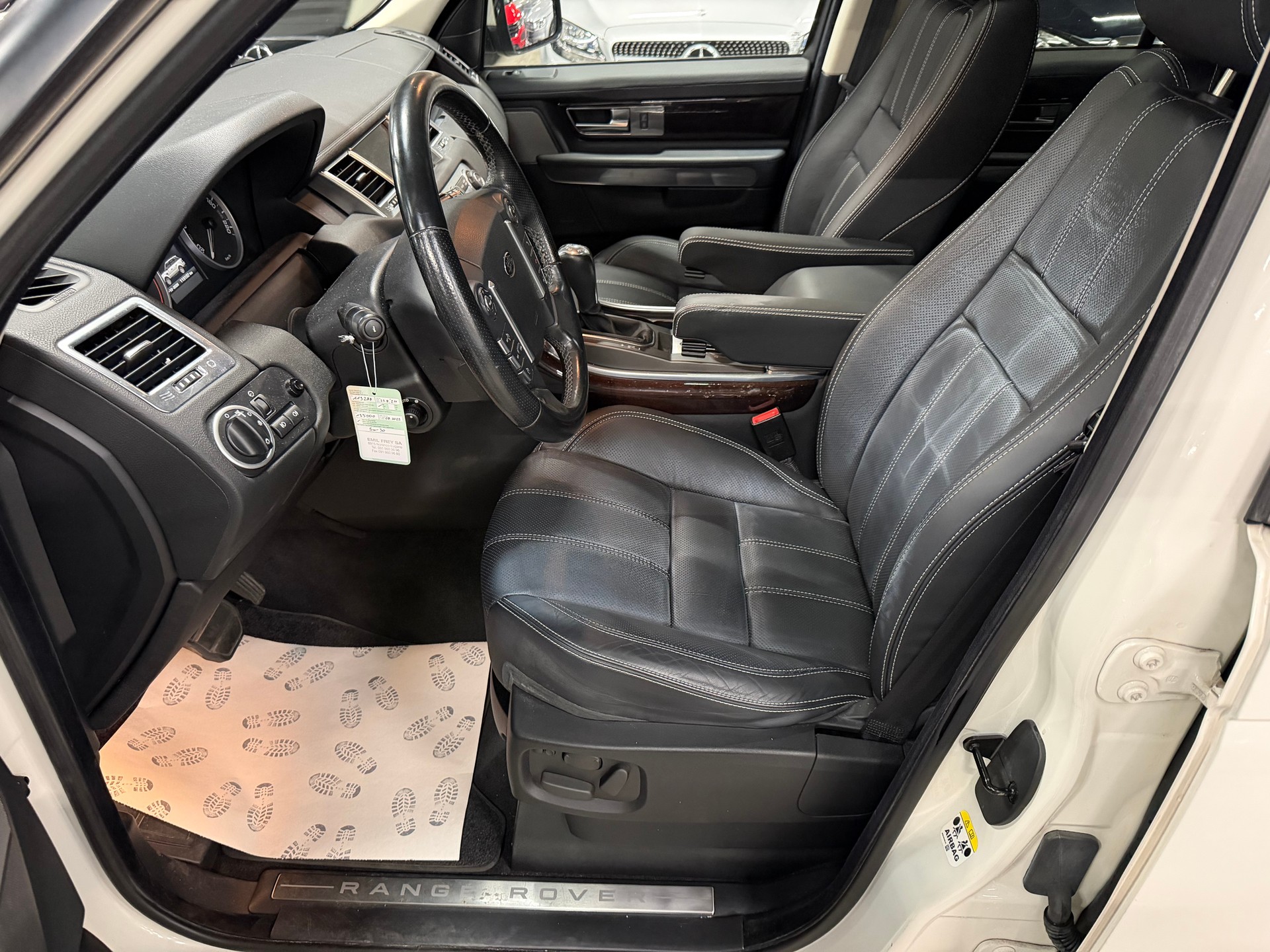 LAND ROVER Range Rover Sport 3.6 TDV8 Autobiography Automatic-image-11