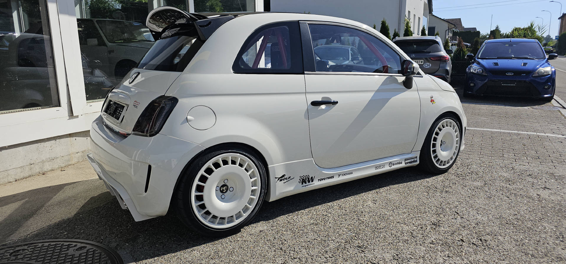 FIAT 500 Abarth 1.4 T-Jet 135-image-5