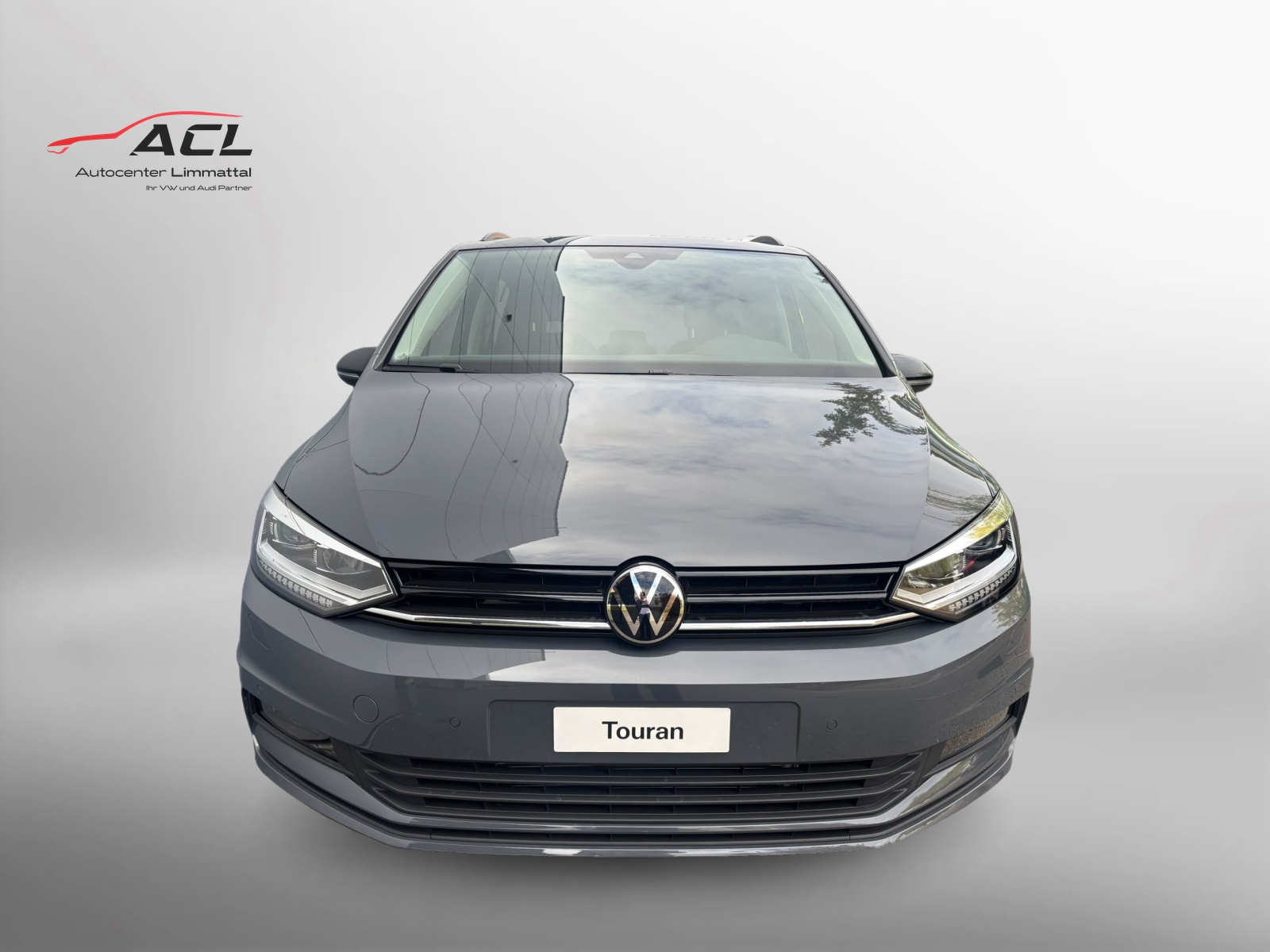 VW Touran 1.5TSI 150PS Highline United DSG-image-1