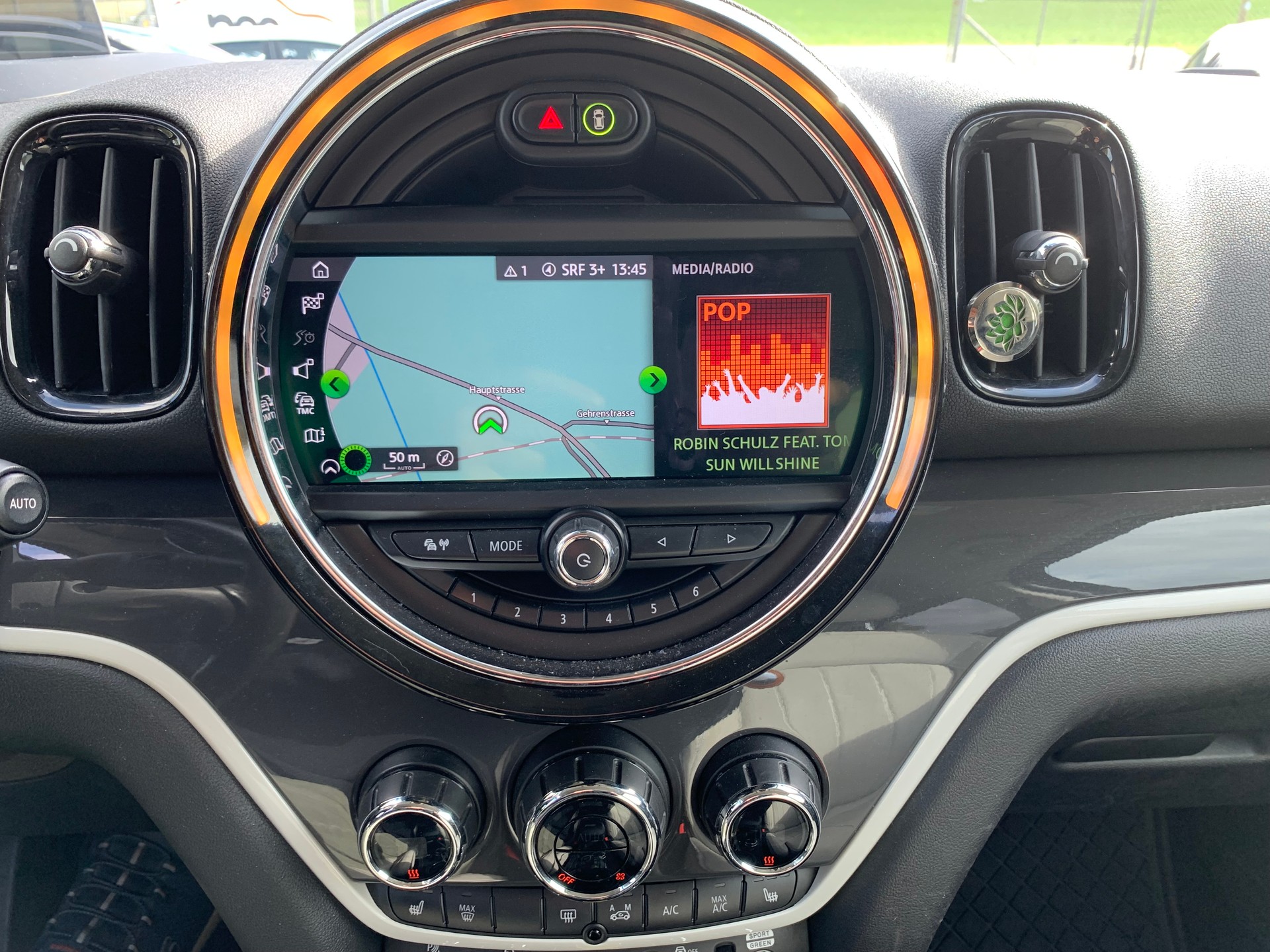 MINI Countryman Cooper S E ALL4 Steptronic-image-8
