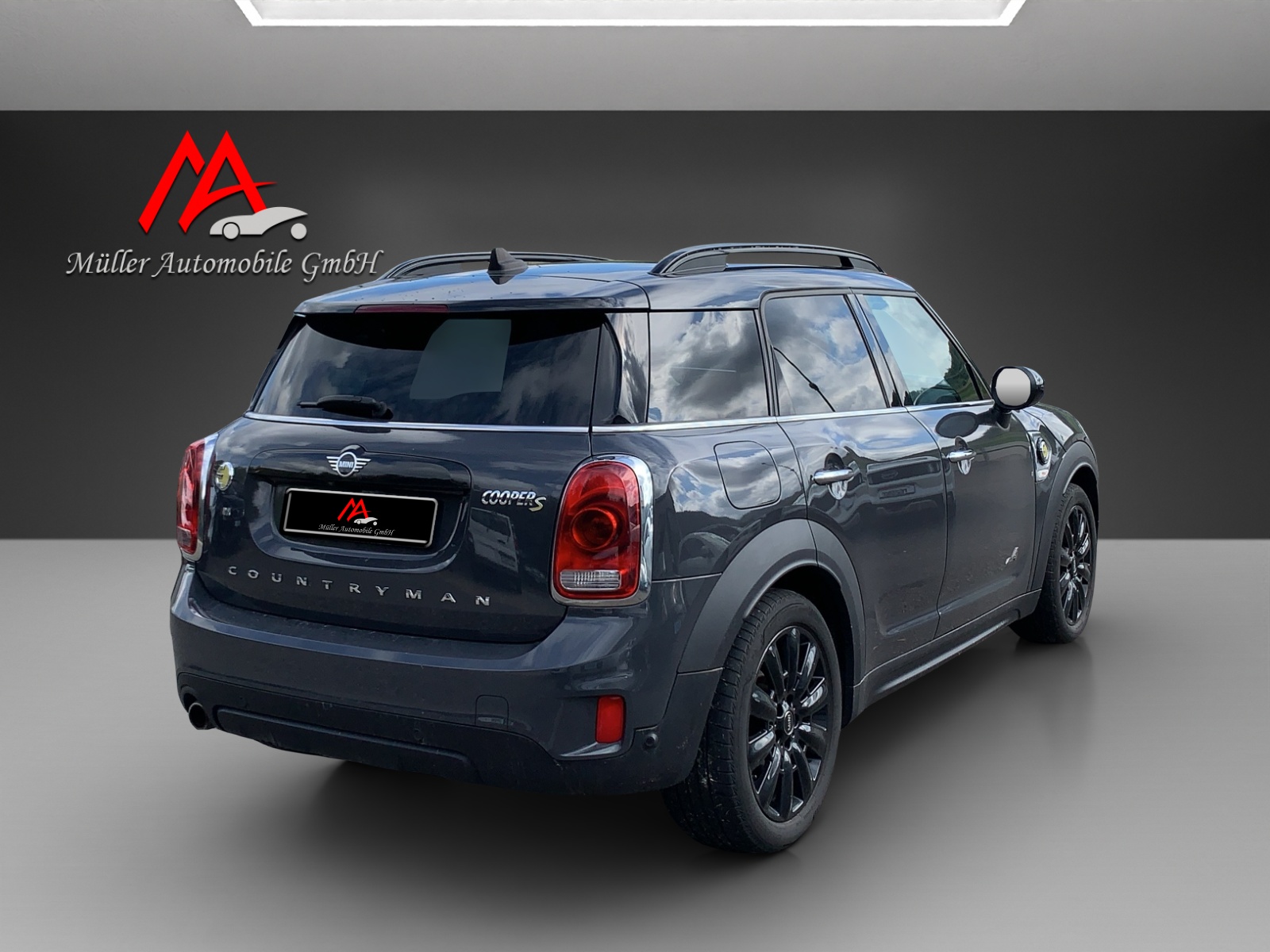 MINI Countryman Cooper S E ALL4 Steptronic-image-5