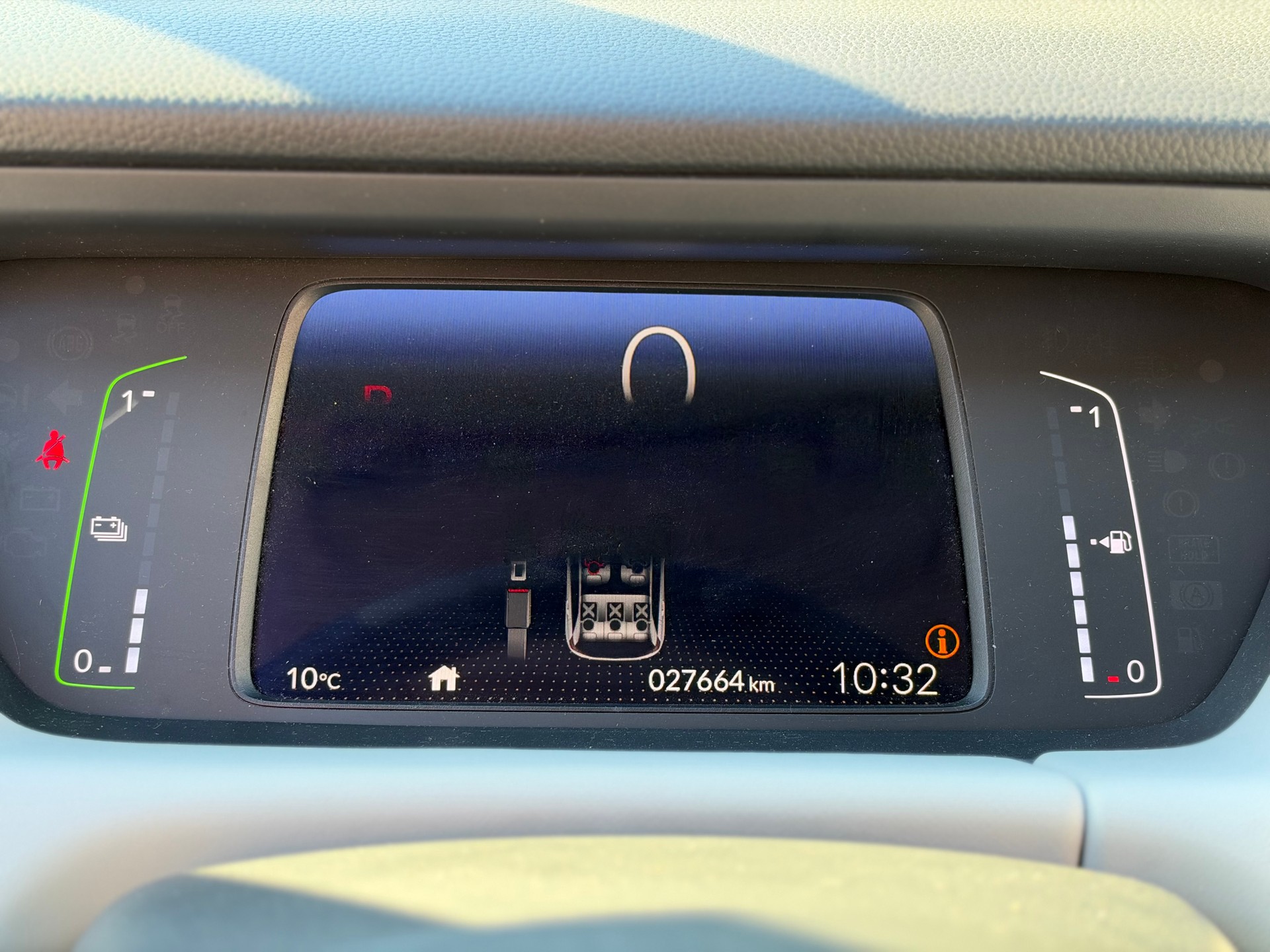 HONDA Jazz 1.5i-MMD Executive E-CVT-image-14